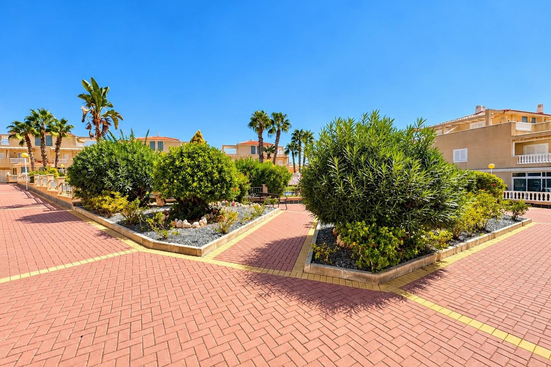 Resale - Apartment / Flat -
Orihuela Costa - Punta Prima