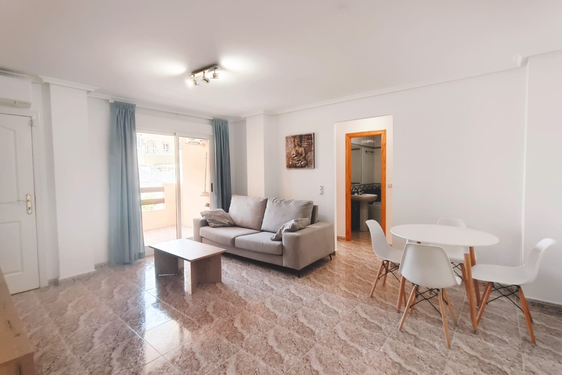Resale - Apartment / Flat -
Orihuela Costa - Villamartín-Las Filipinas
