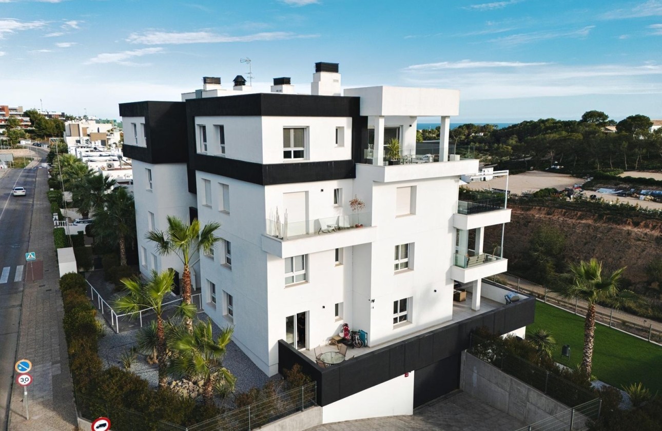 Resale - Apartment / Flat -
Orihuela Costa - Villamartín