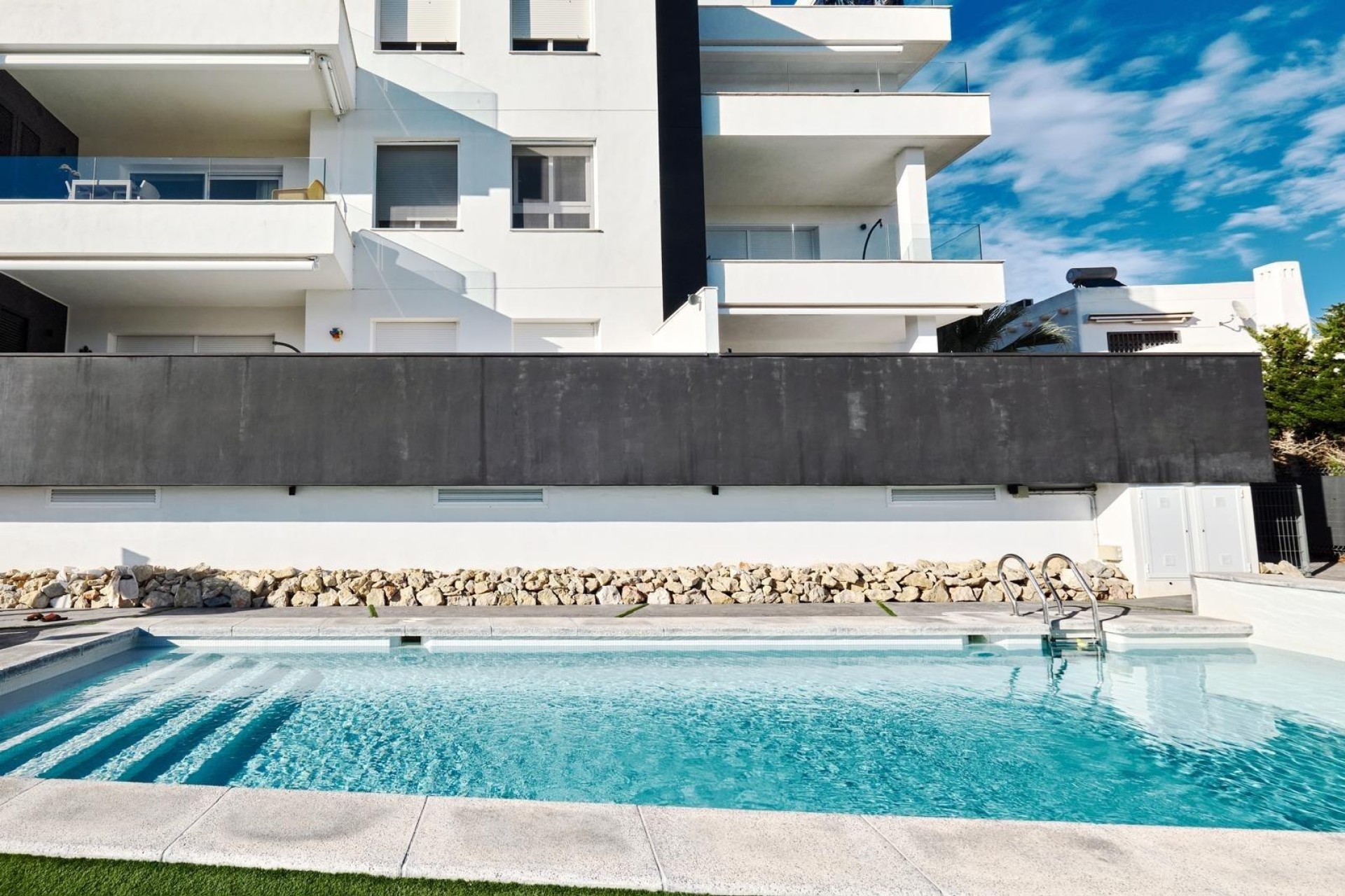 Resale - Apartment / Flat -
Orihuela Costa - Villamartín