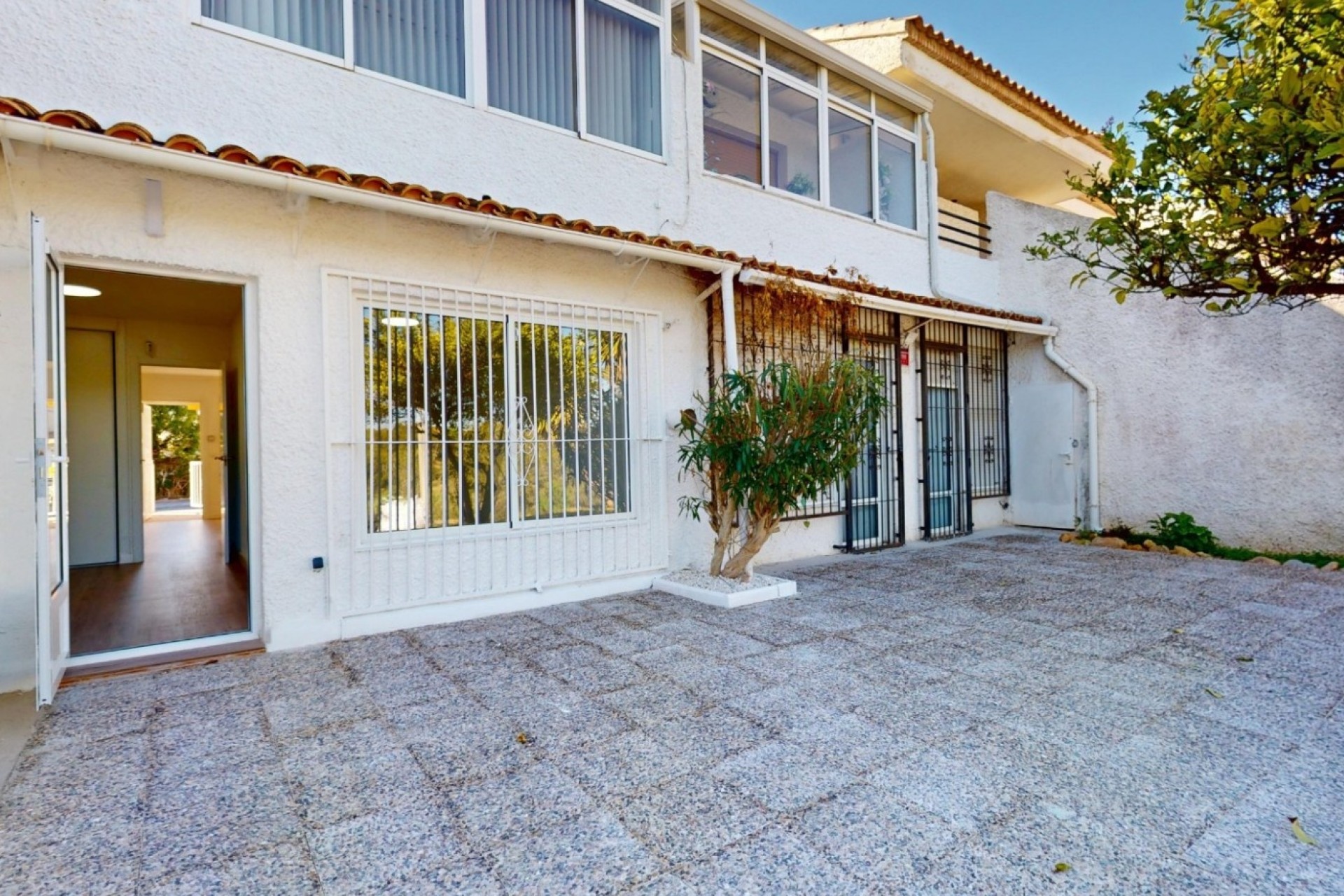 Resale - Apartment / Flat -
Orihuela Costa - Villamartín
