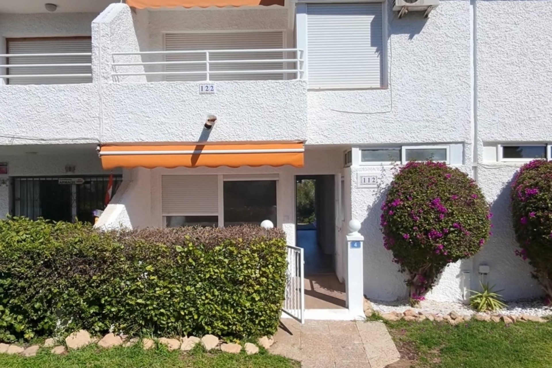 Resale - Apartment / Flat -
Orihuela Costa - Villamartín