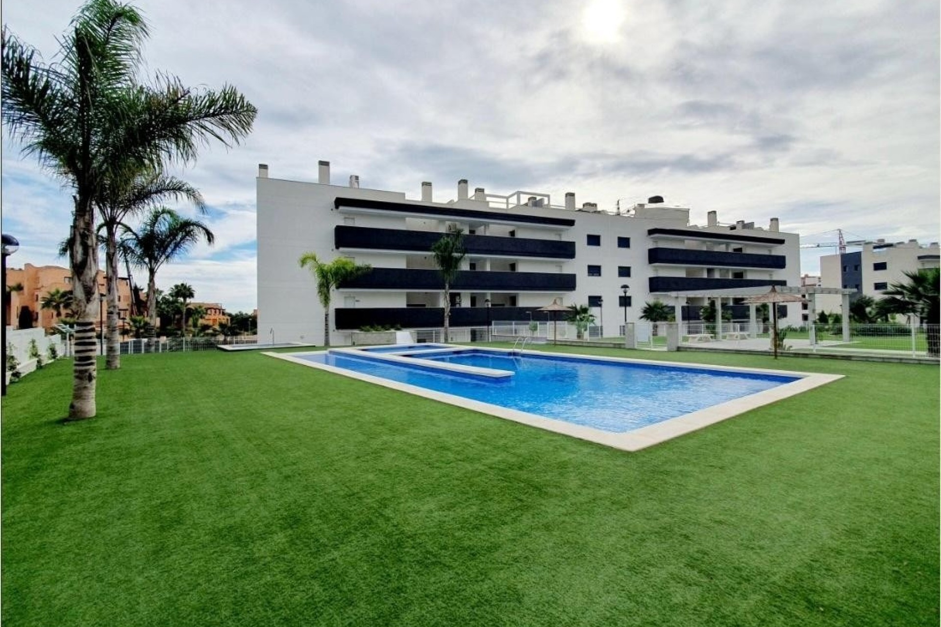 Resale - Apartment / Flat -
Orihuela Costa - Villamartín