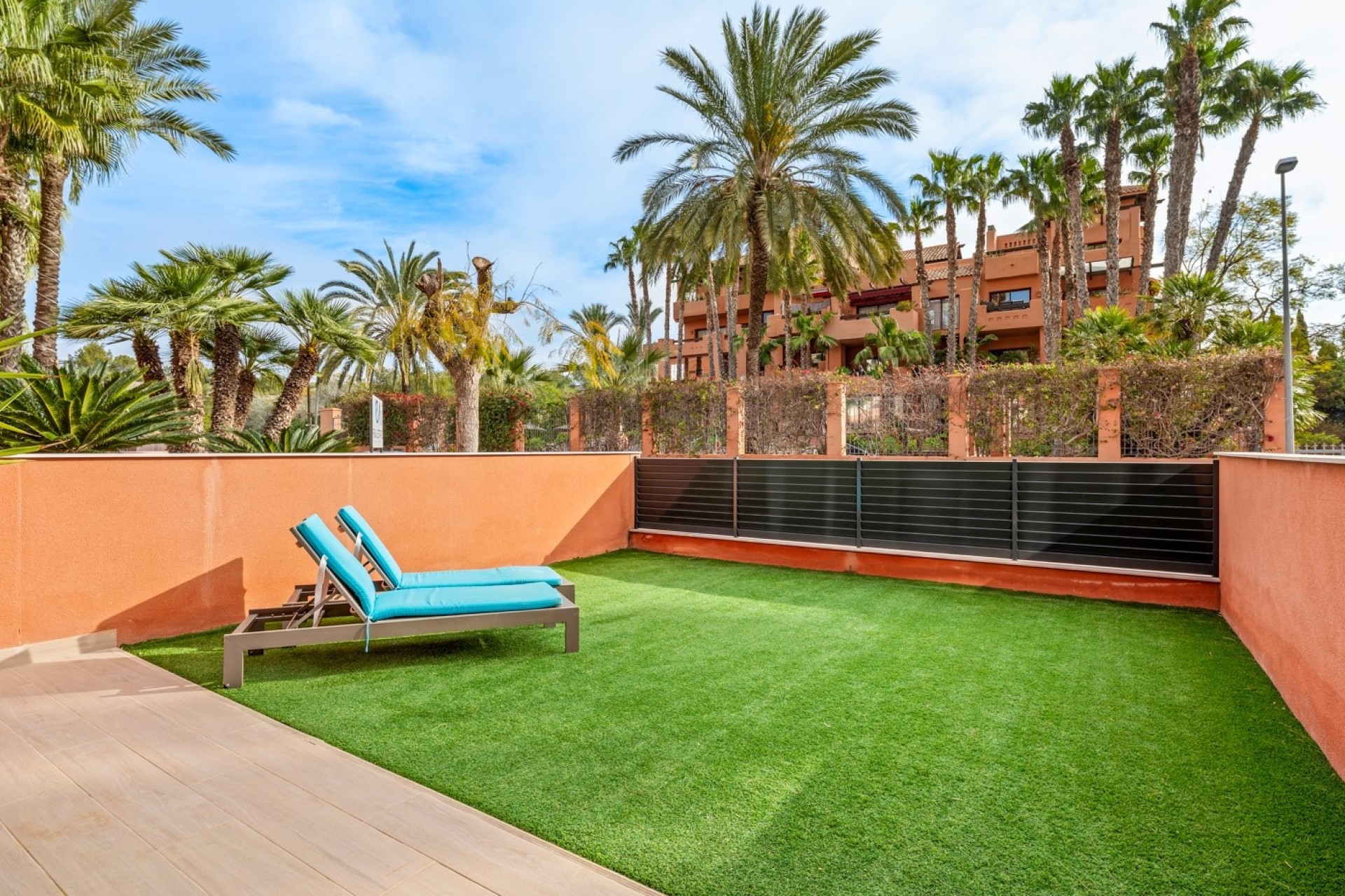 Resale - Apartment / Flat -
Orihuela Costa - Villamartín