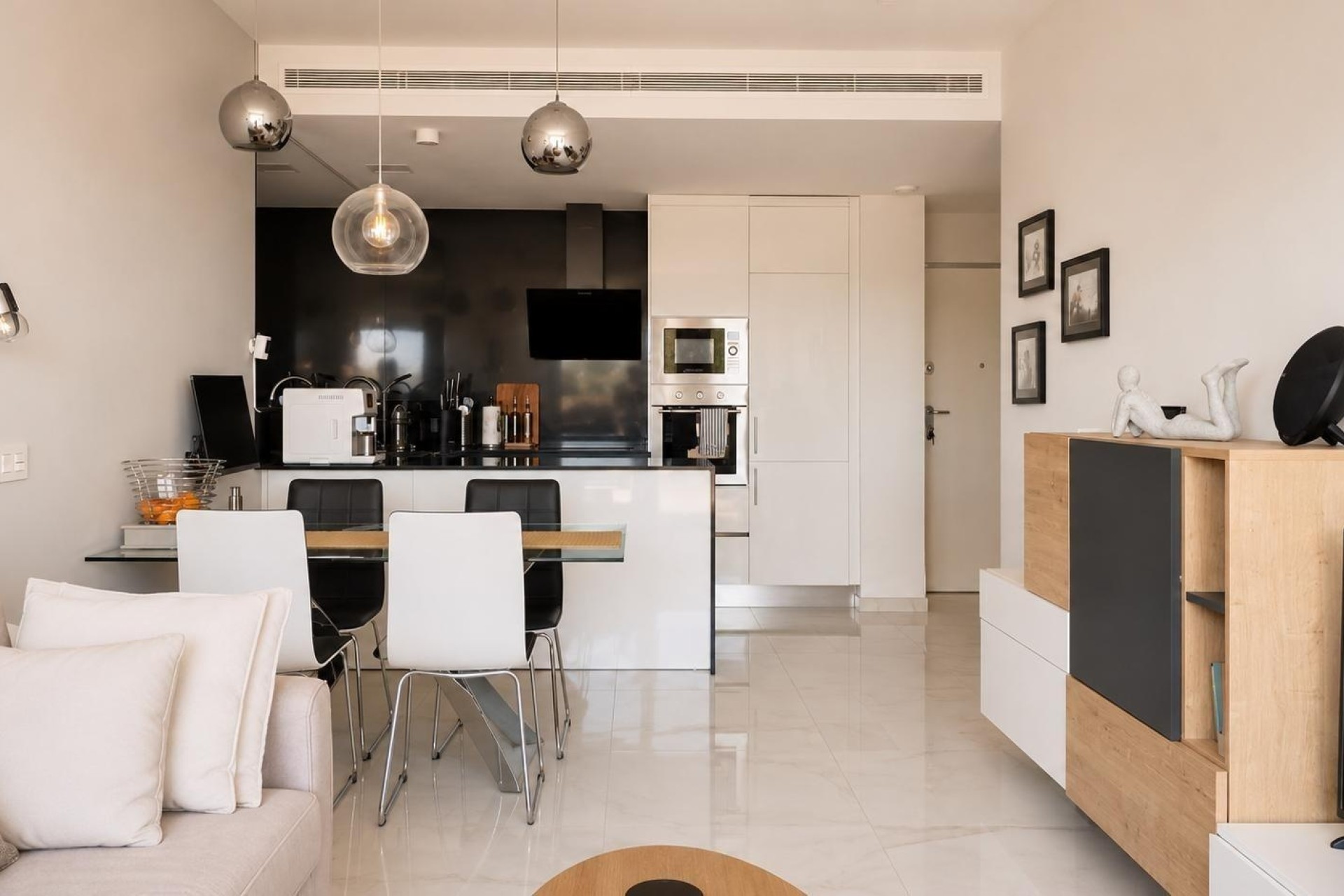 Resale - Apartment / Flat -
Orihuela Costa - Villamartín