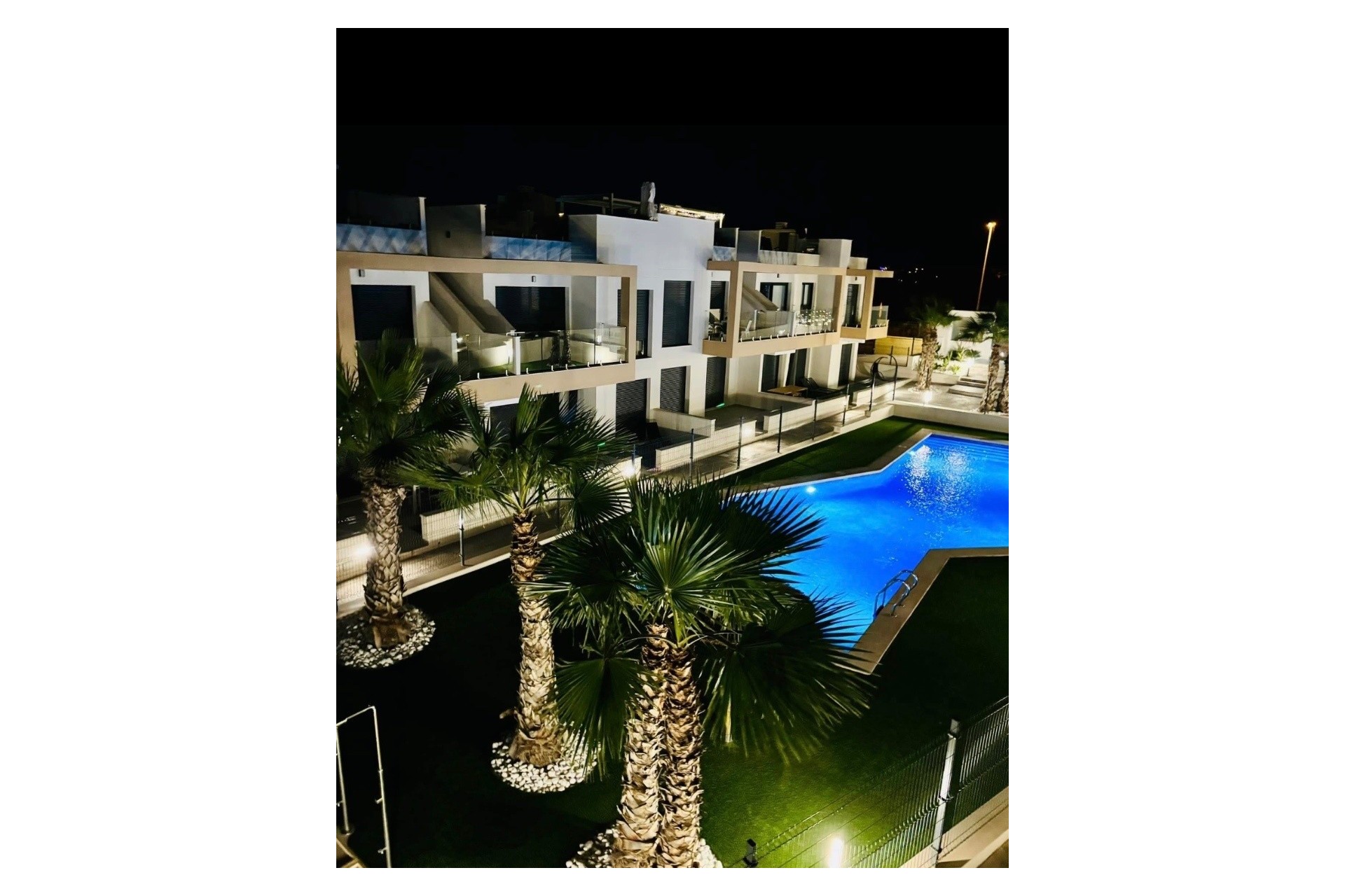 Resale - Apartment / Flat -
Orihuela Costa - Villamartín