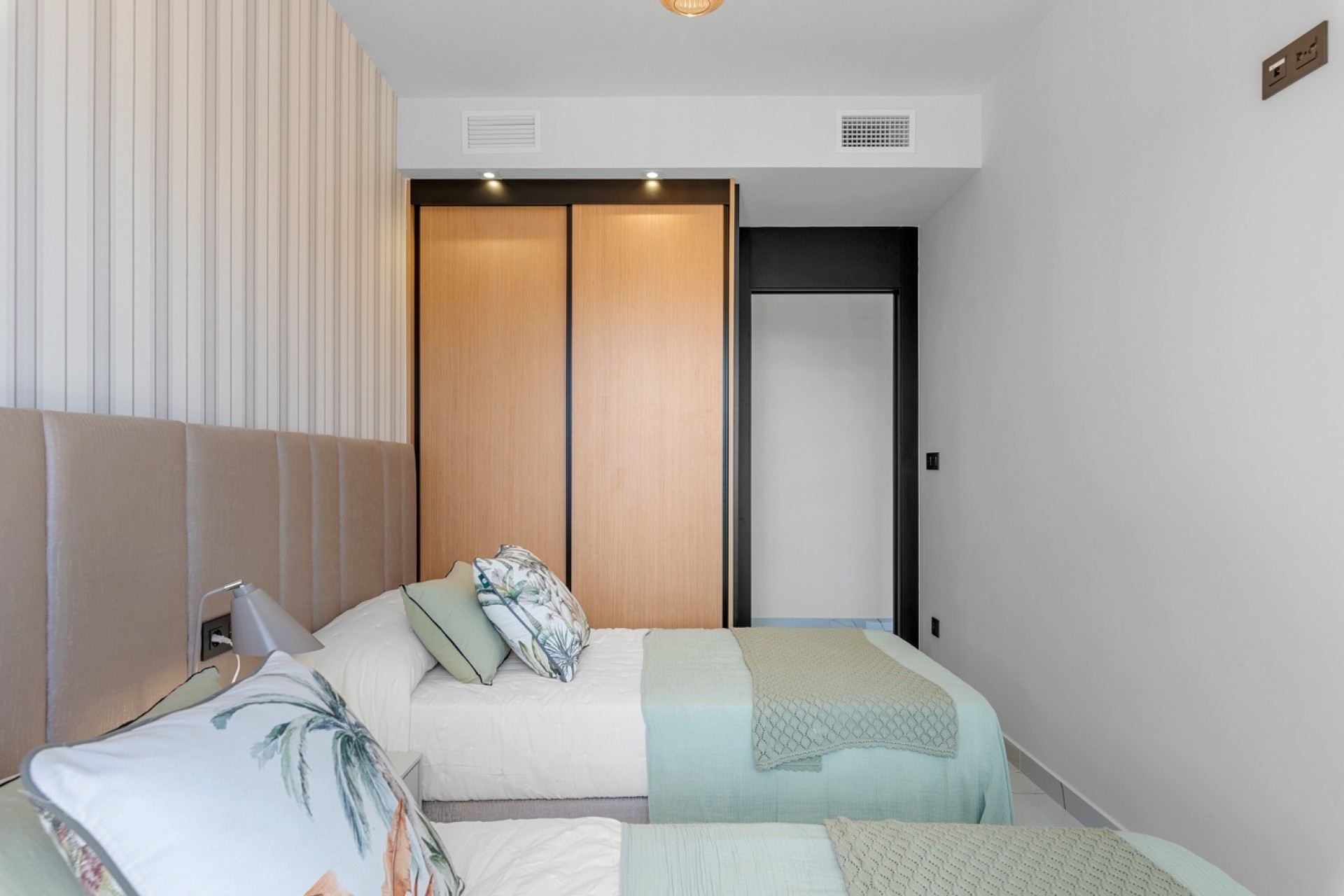 Resale - Apartment / Flat -
Orihuela Costa