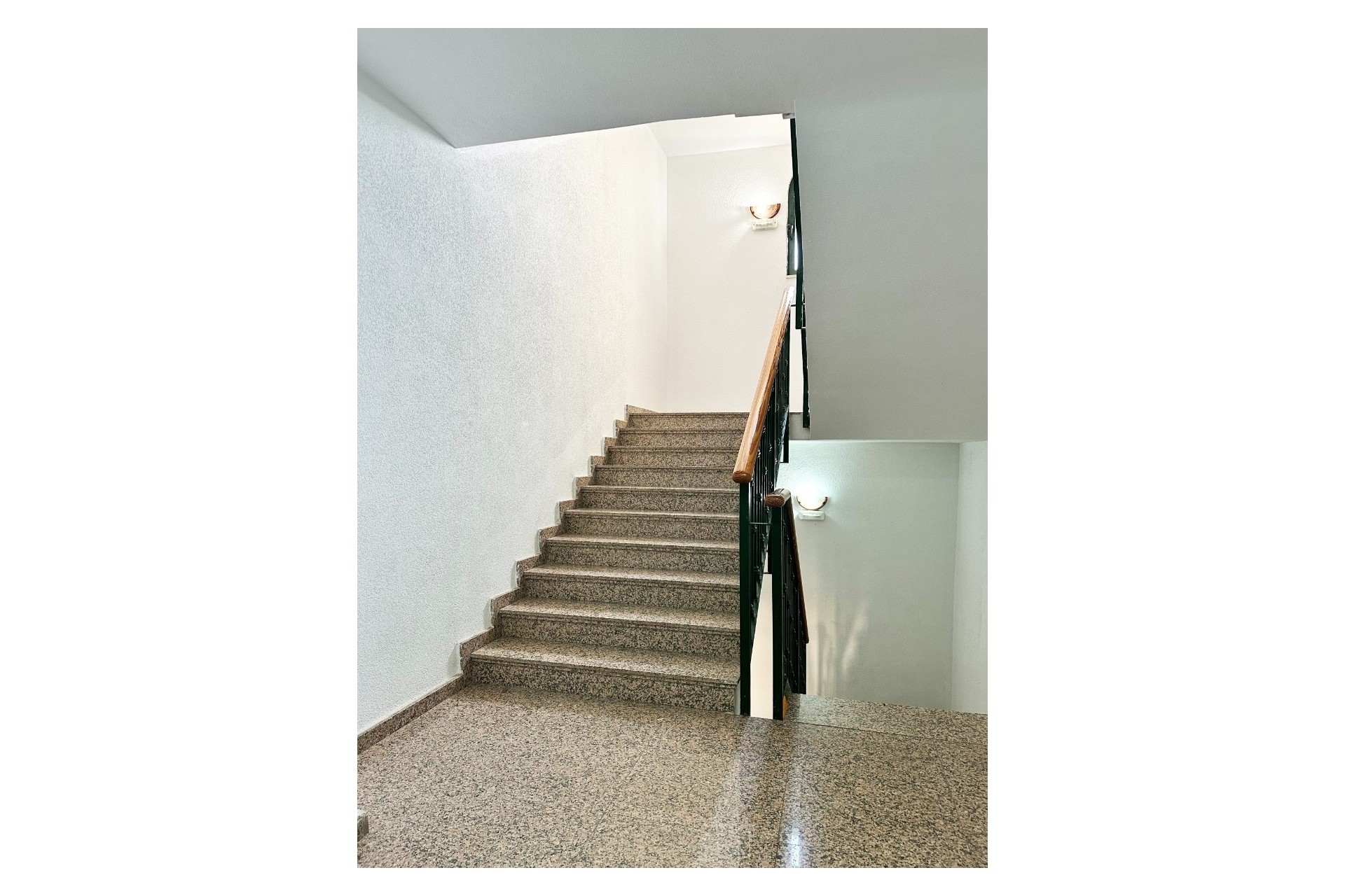 Resale - Apartment / Flat -
Orihuela Costa