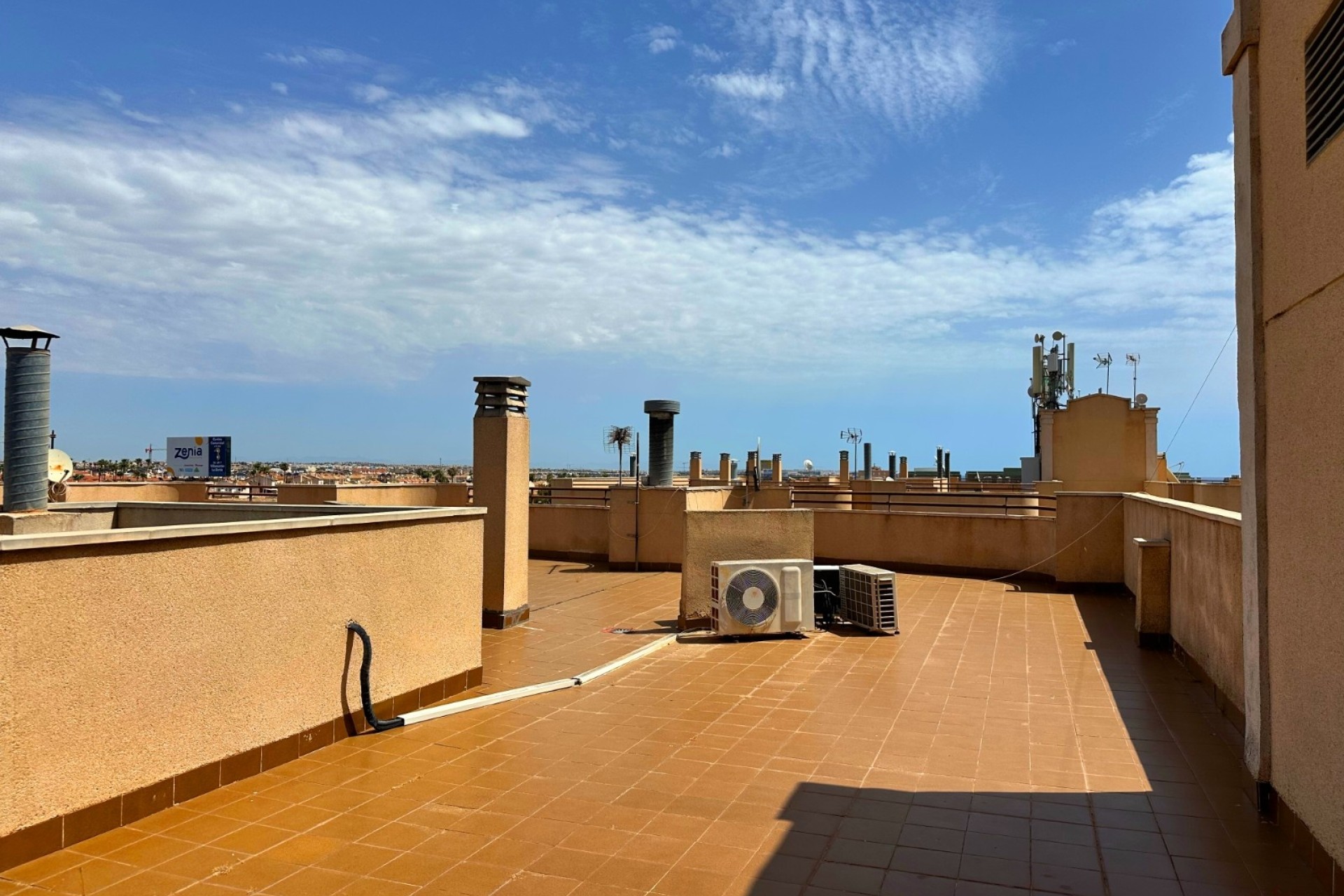 Resale - Apartment / Flat -
Orihuela Costa