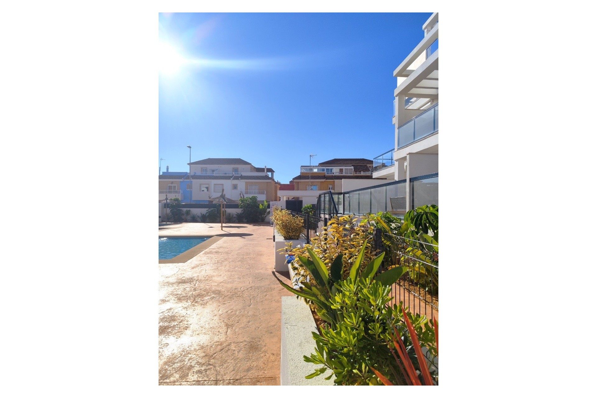 Resale - Apartment / Flat -
Pilar de la Horadada - El Mojón