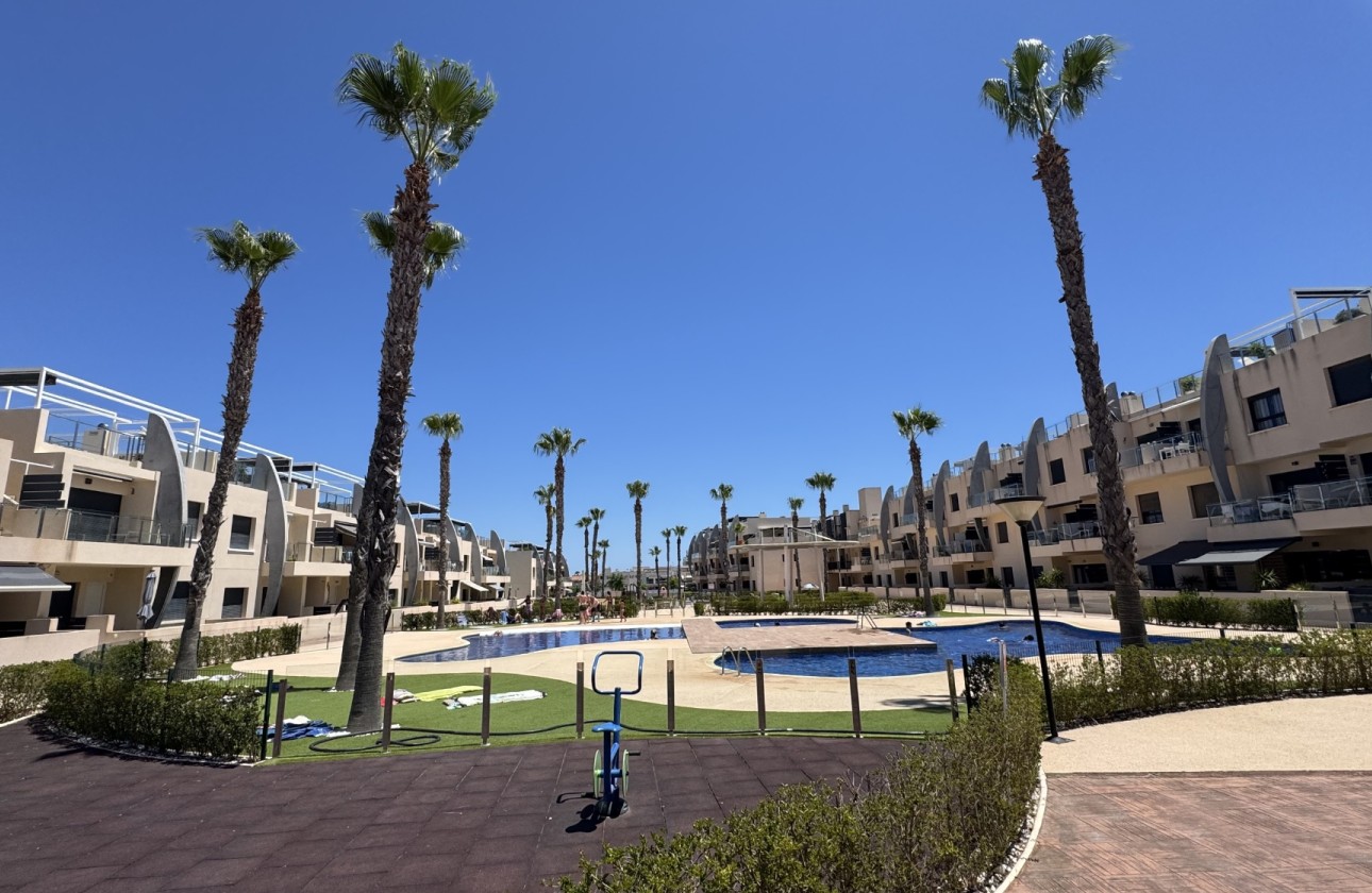 Resale - Apartment / Flat -
Pilar de la Horadada - La Torre de la Horadada