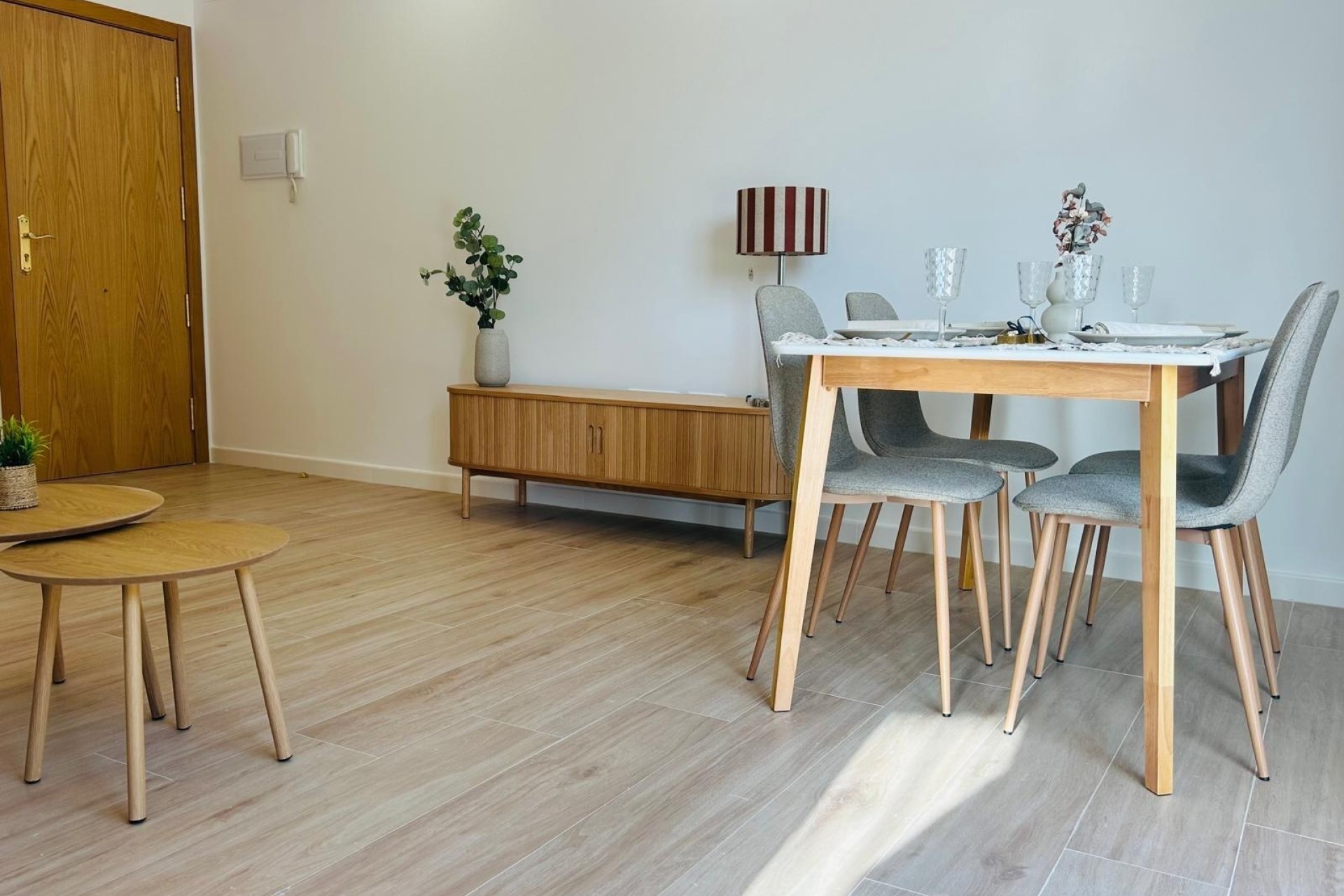Resale - Apartment / Flat -
Pilar de la Horadada - Torre de la Horadada