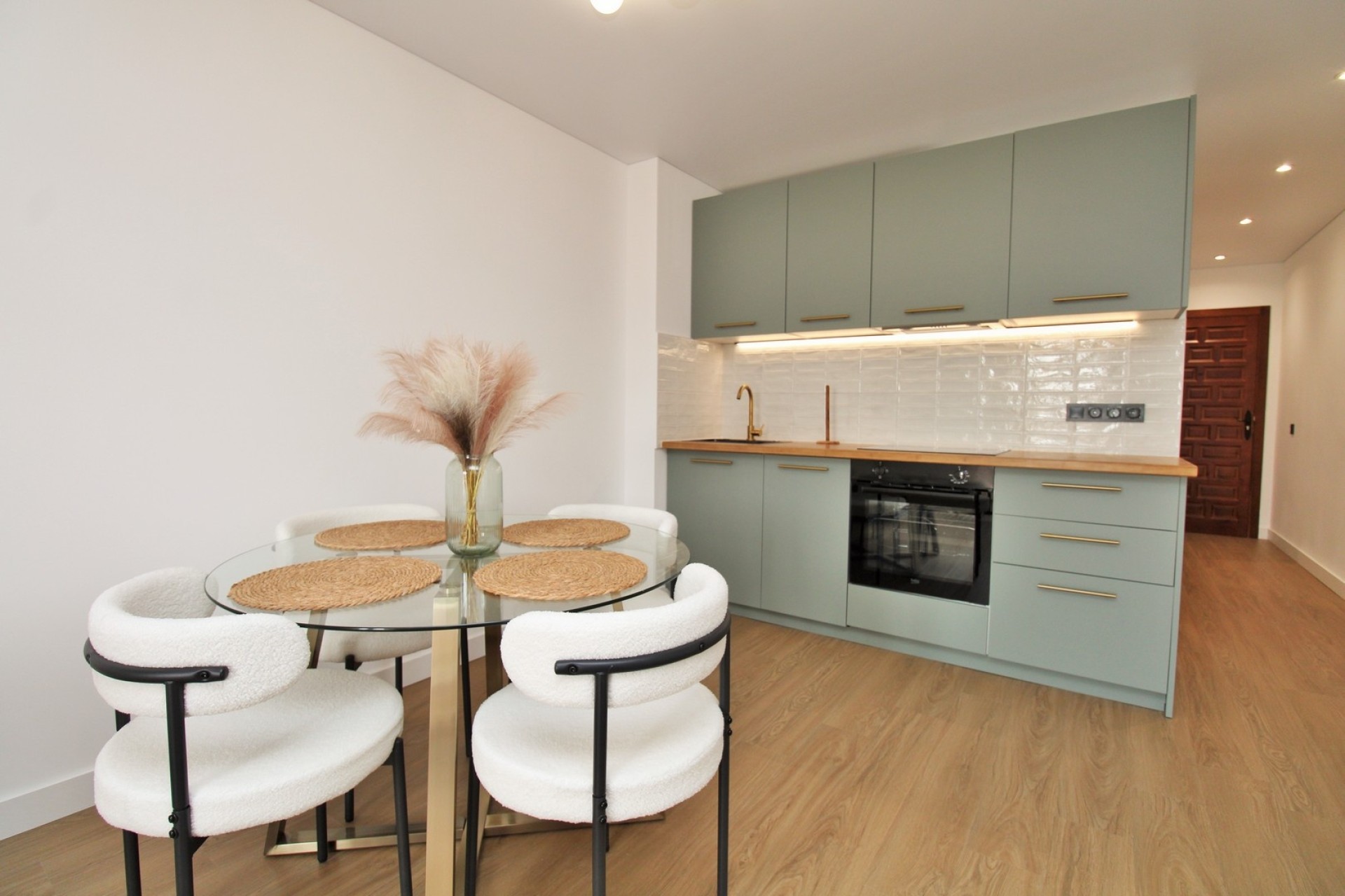 Resale - Apartment / Flat -
Pilar de la Horadada - Torre de la Horadada