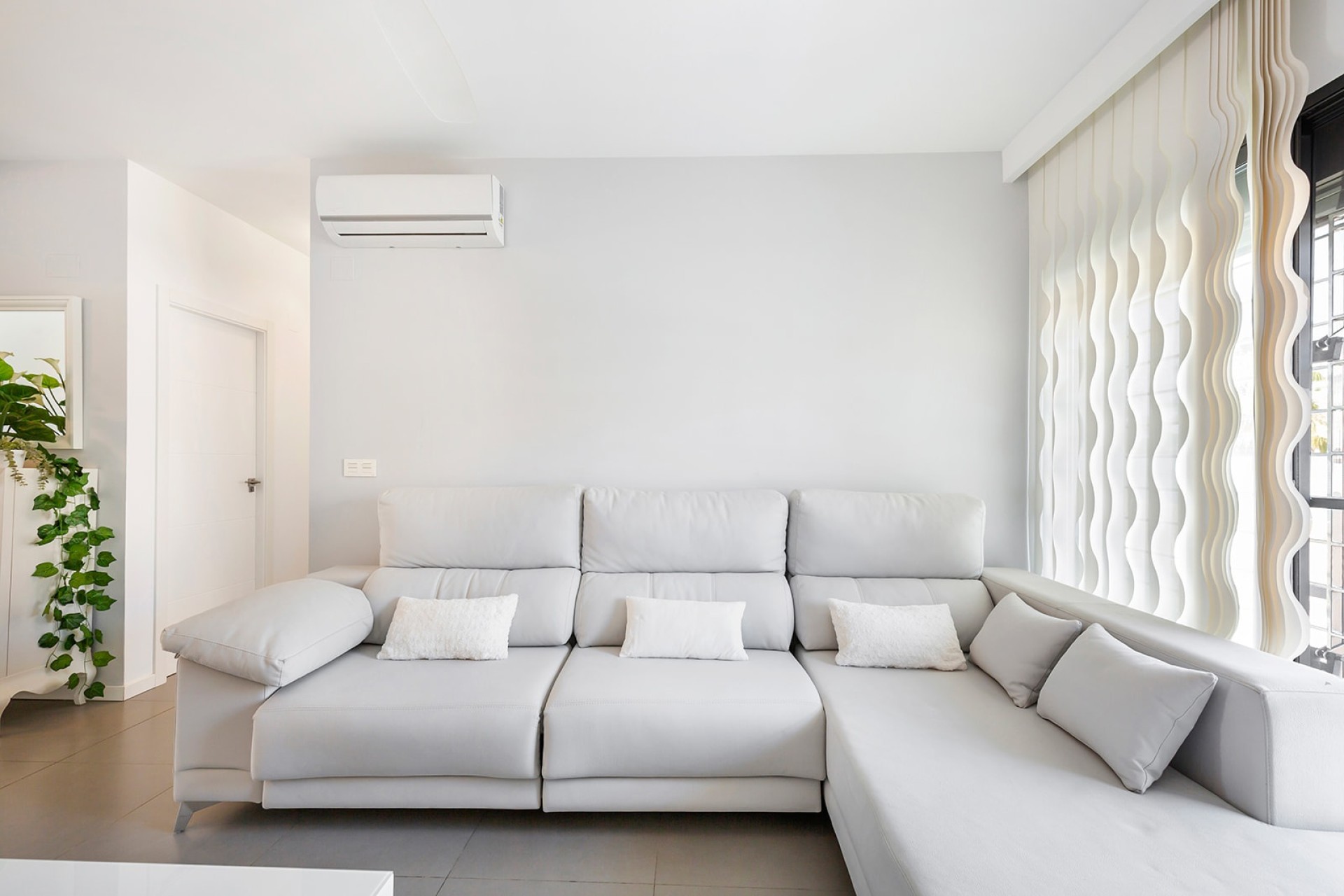 Resale - Apartment / Flat -
Pilar de la Horadada - Torre de la Horadada