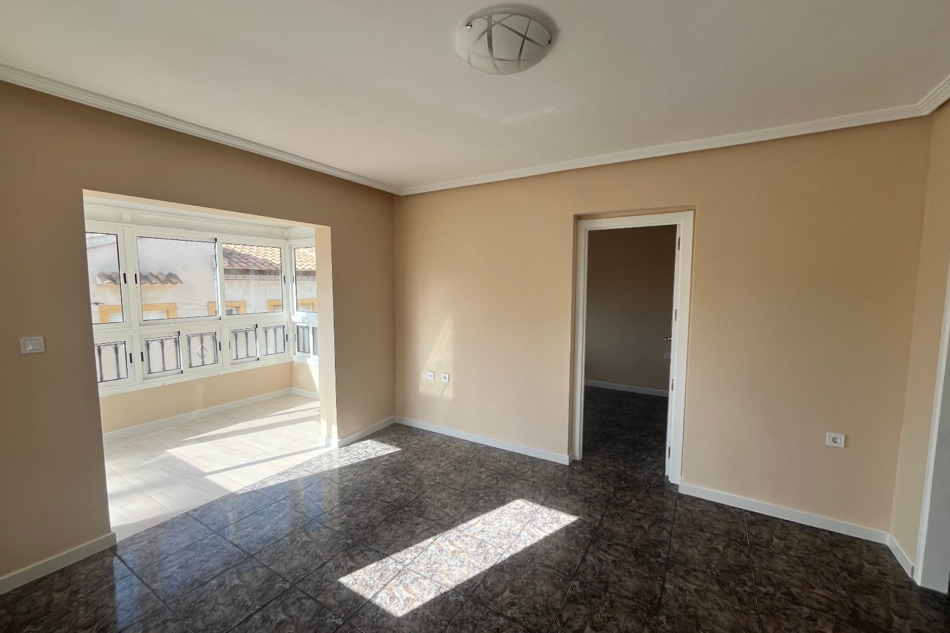 Resale - Apartment / Flat -
Playa Flamenca - Res. San Antonio