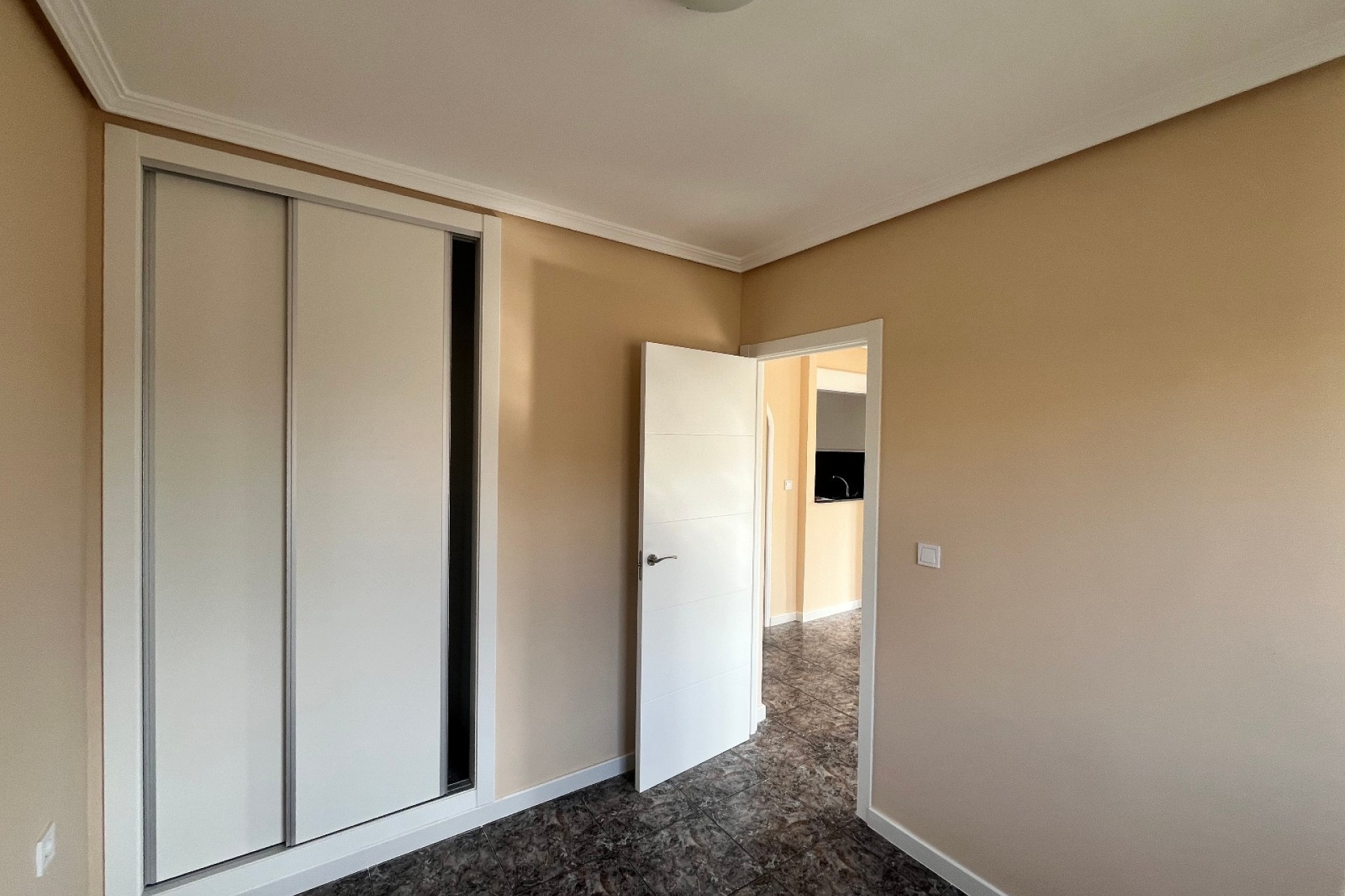 Resale - Apartment / Flat -
Playa Flamenca - Res. San Antonio