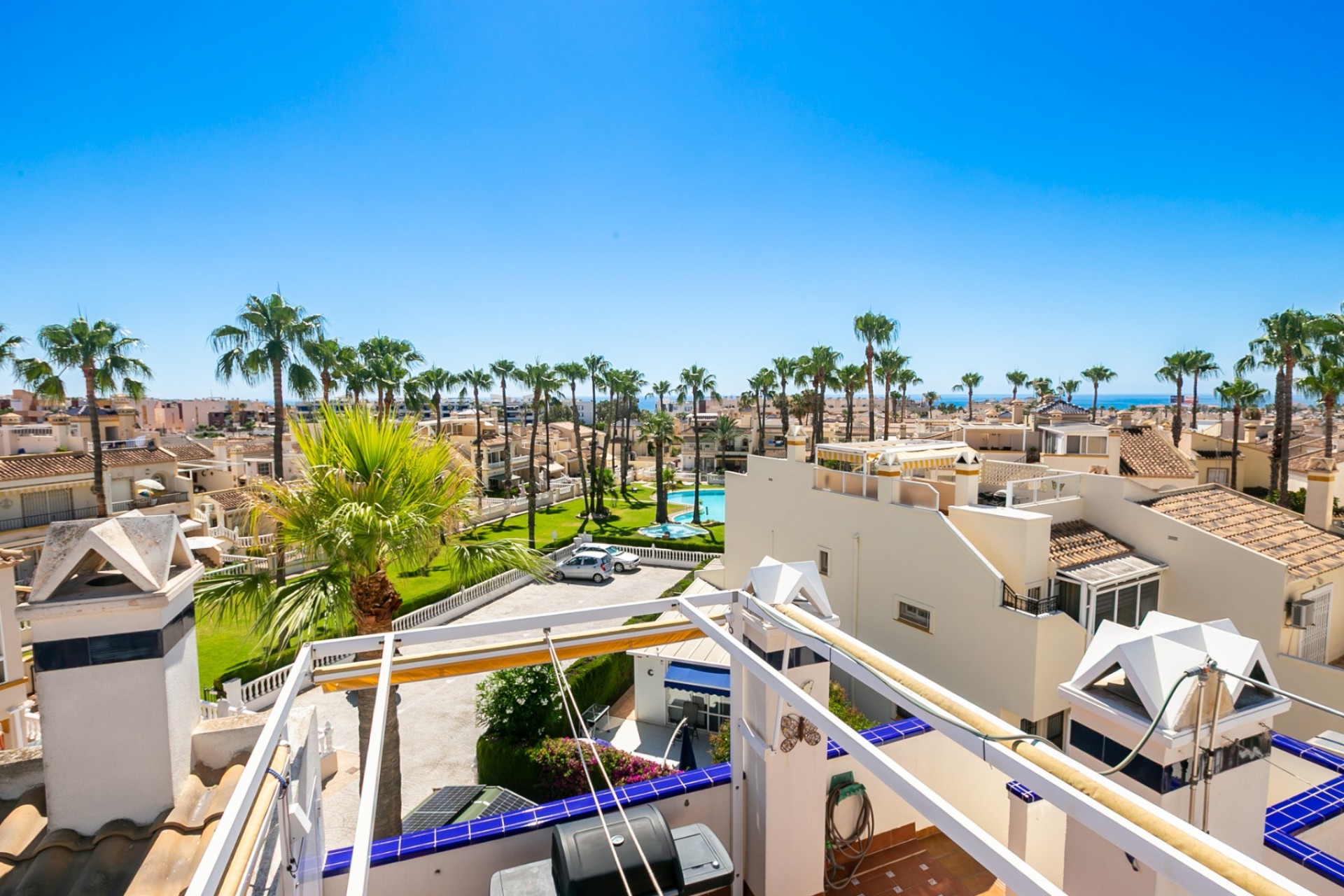 Resale - Apartment / Flat -
Playa Flamenca