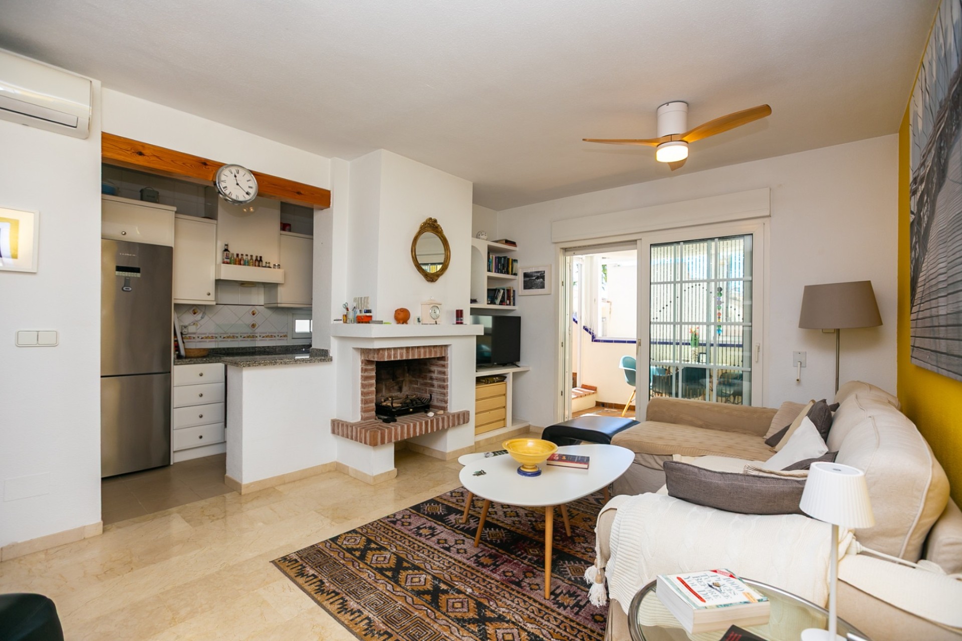 Resale - Apartment / Flat -
Playa Flamenca