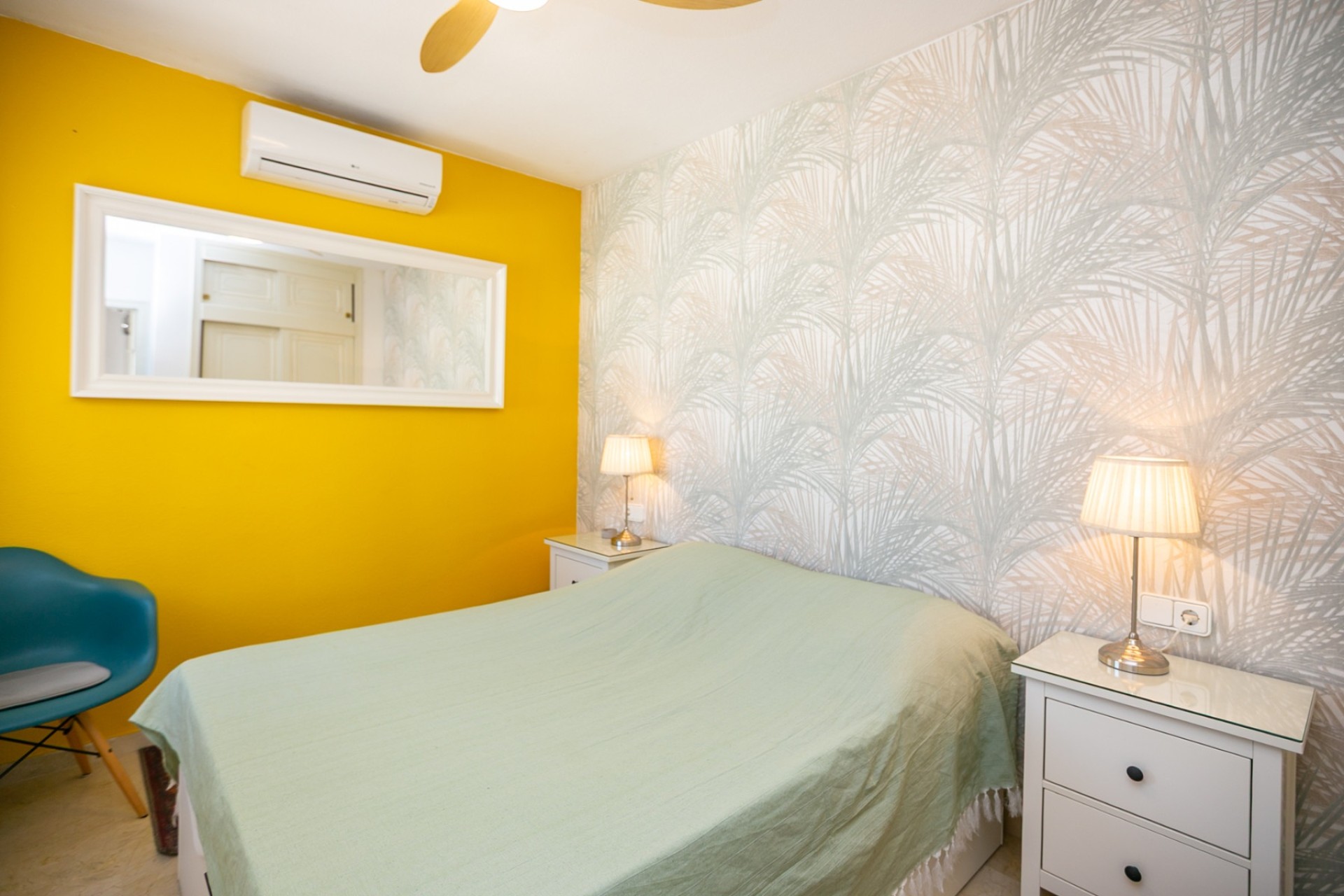 Resale - Apartment / Flat -
Playa Flamenca