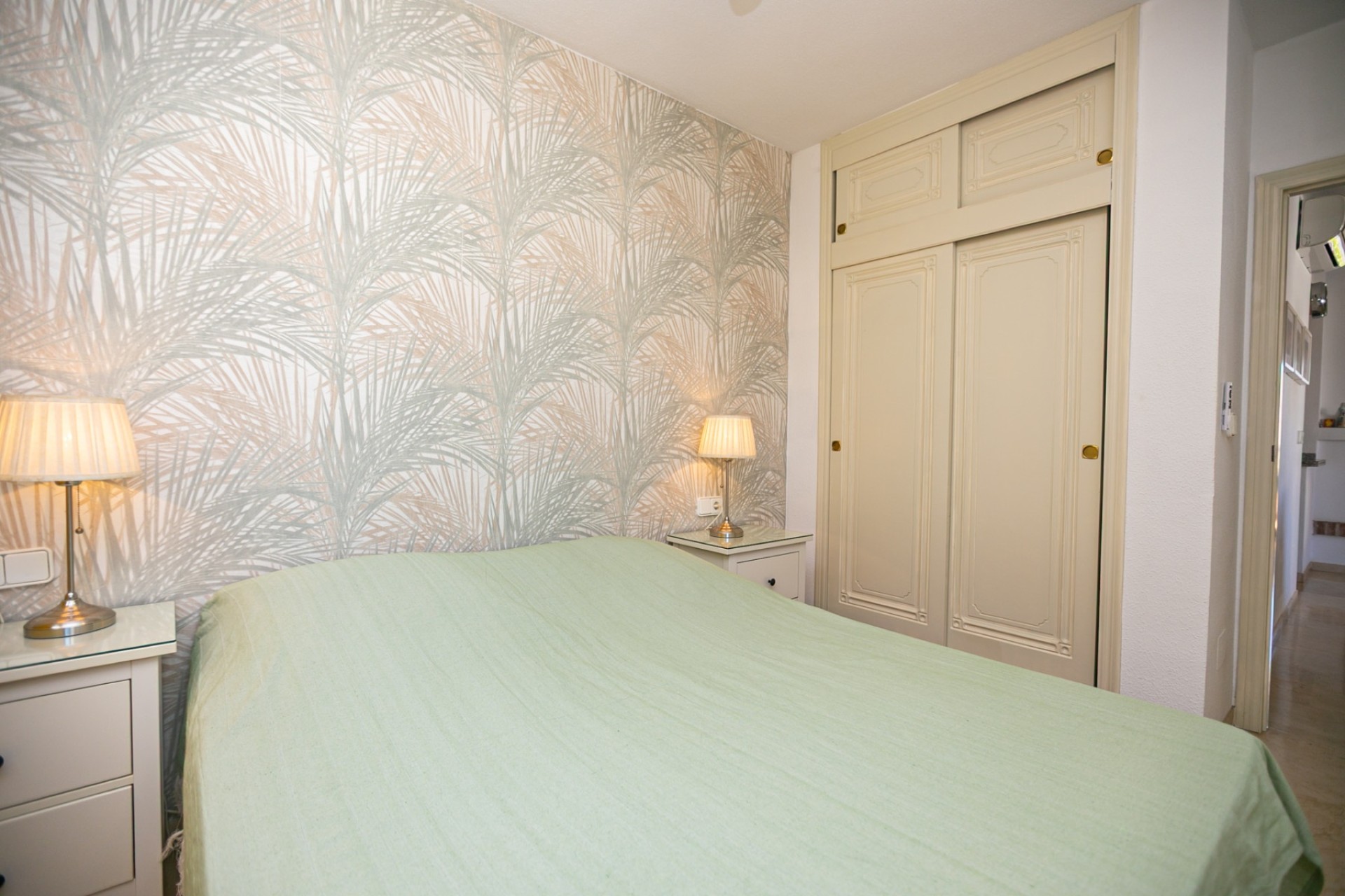 Resale - Apartment / Flat -
Playa Flamenca