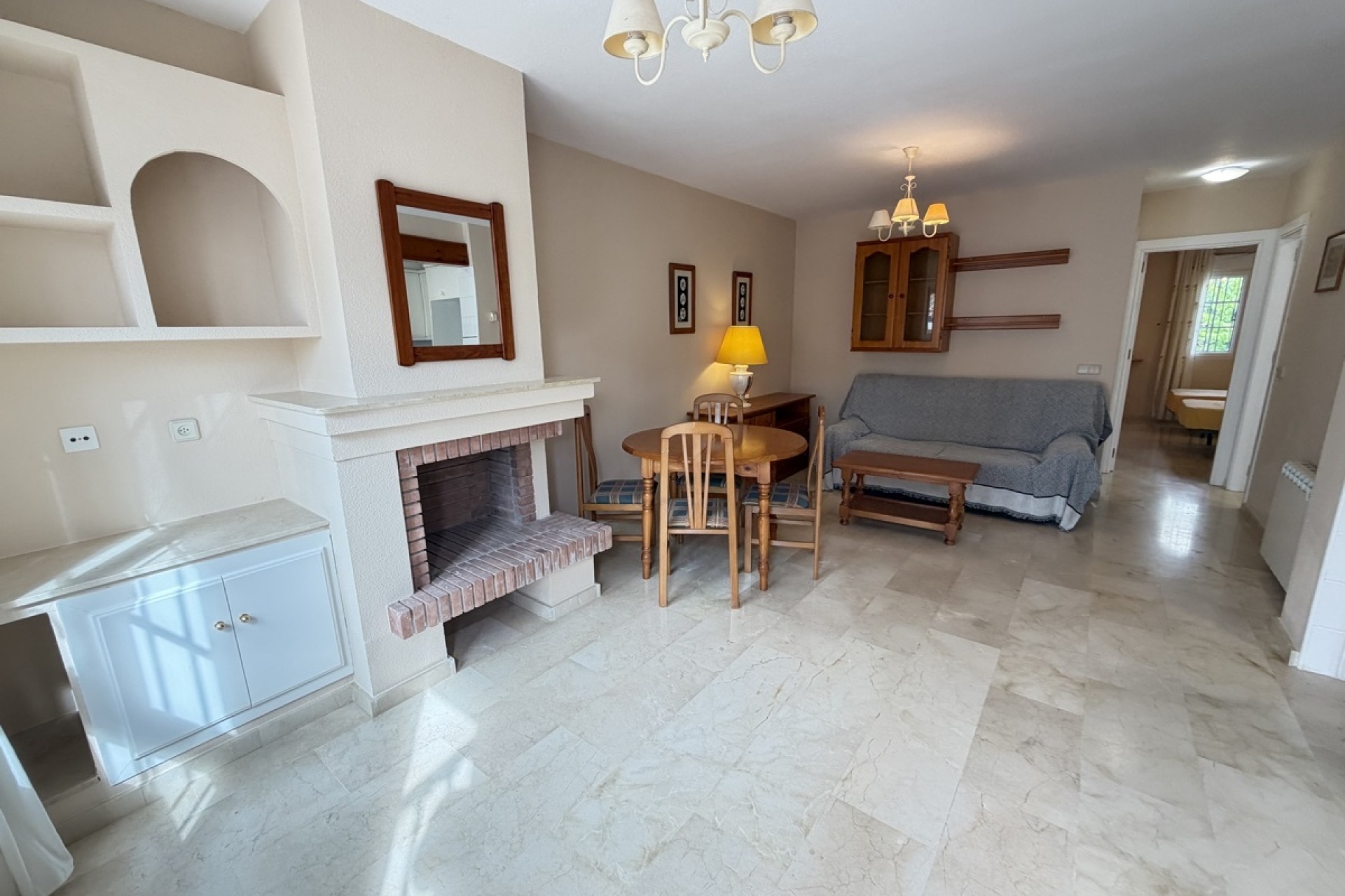 Resale - Apartment / Flat -
Rioja