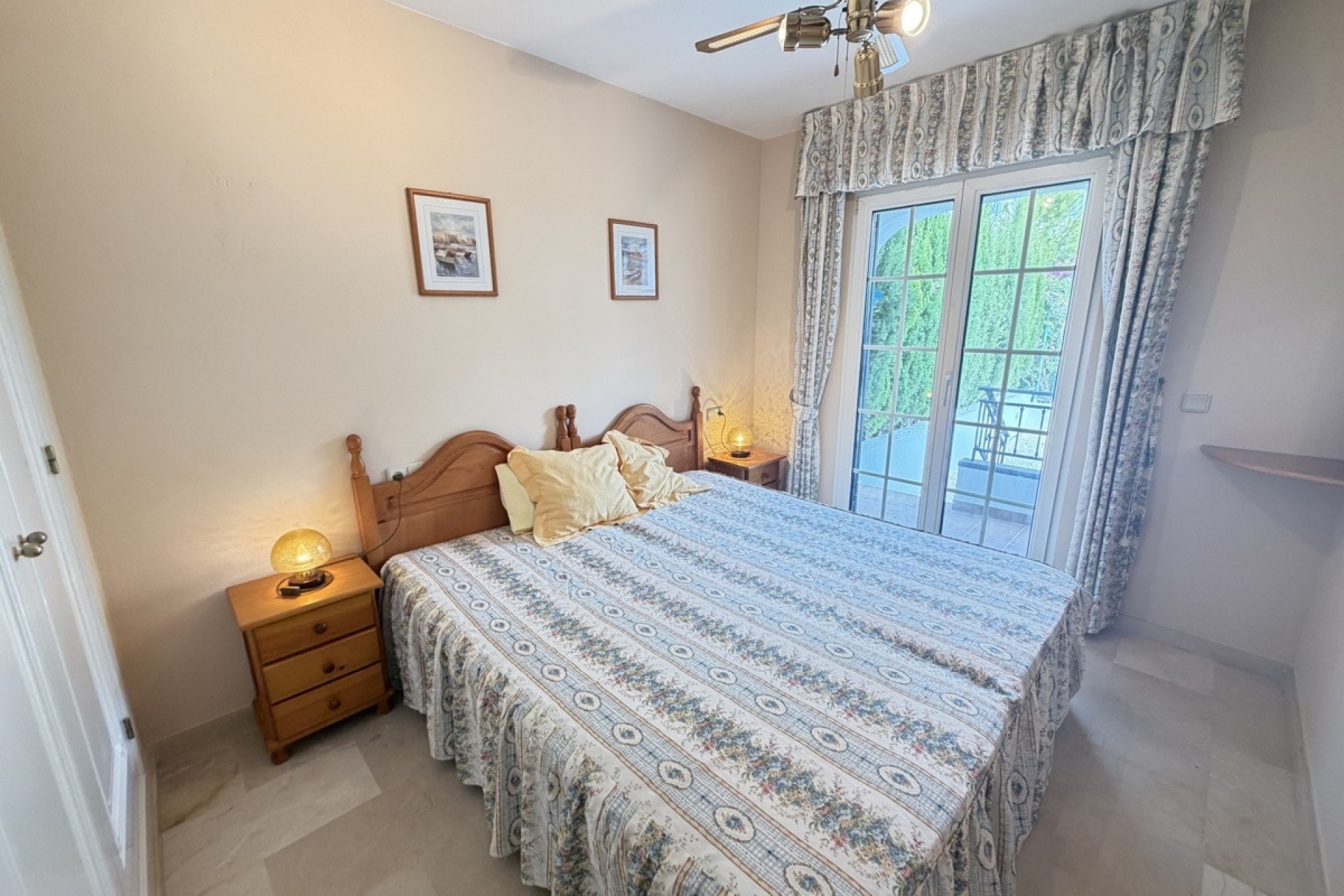 Resale - Apartment / Flat -
Rioja