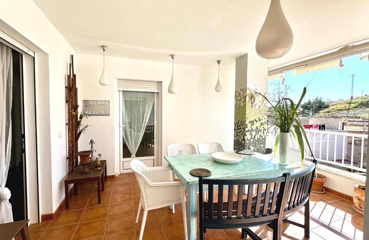Resale - Apartment / Flat -
Rojales
