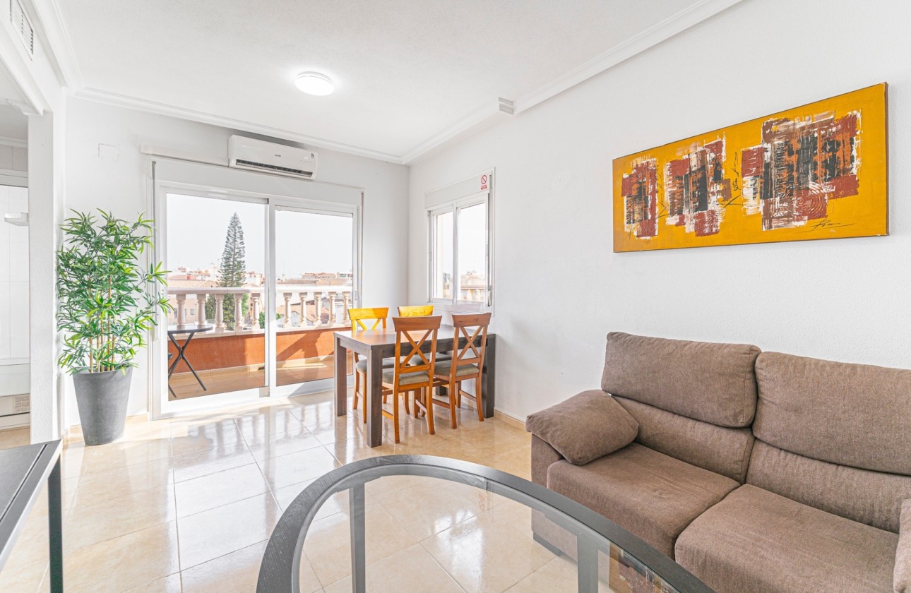 Resale - Apartment / Flat -
Rojales