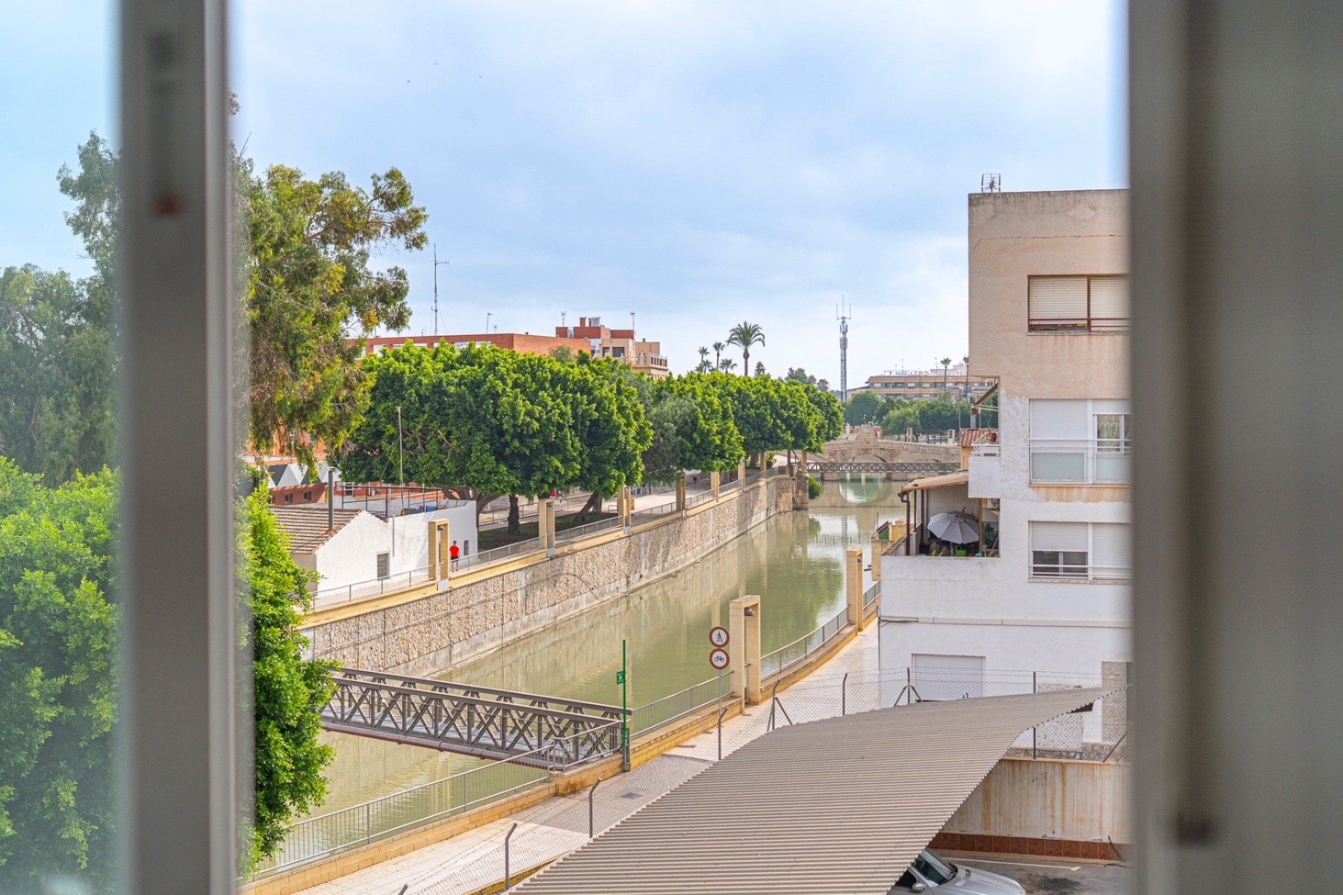 Resale - Apartment / Flat -
Rojales