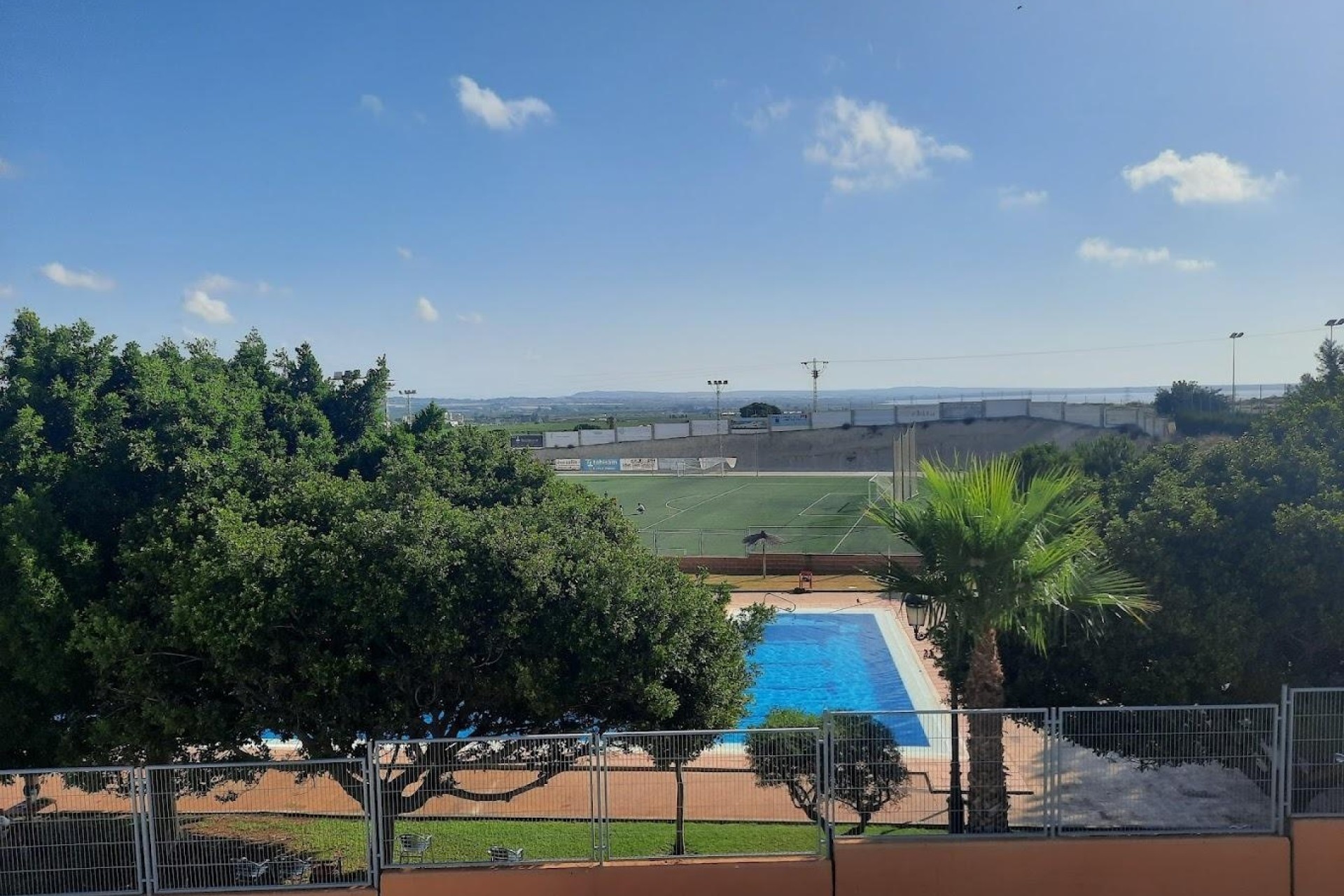 Resale - Apartment / Flat -
San Miguel de Salinas - Balcon De San Miguel