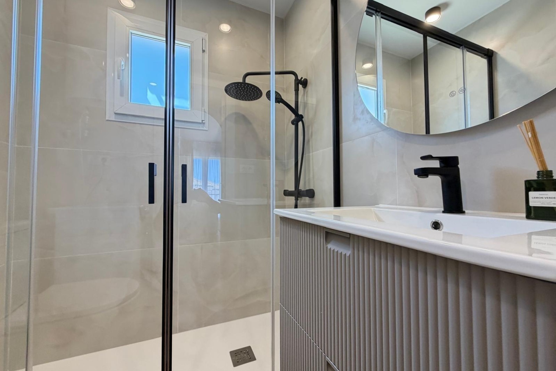 Resale - Apartment / Flat -
San Miguel de Salinas - Blue Lagoon