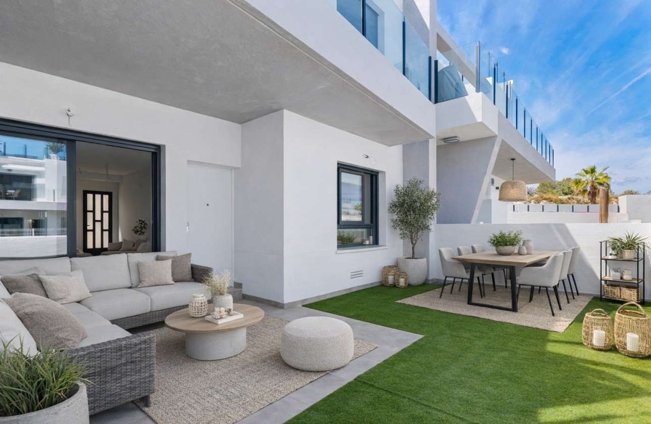 Resale - Apartment / Flat -
San Miguel de Salinas - Costa Blanca South