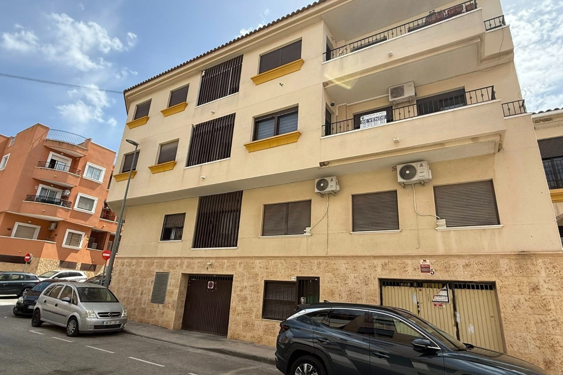 Resale - Apartment / Flat -
San Miguel de Salinas - Inland