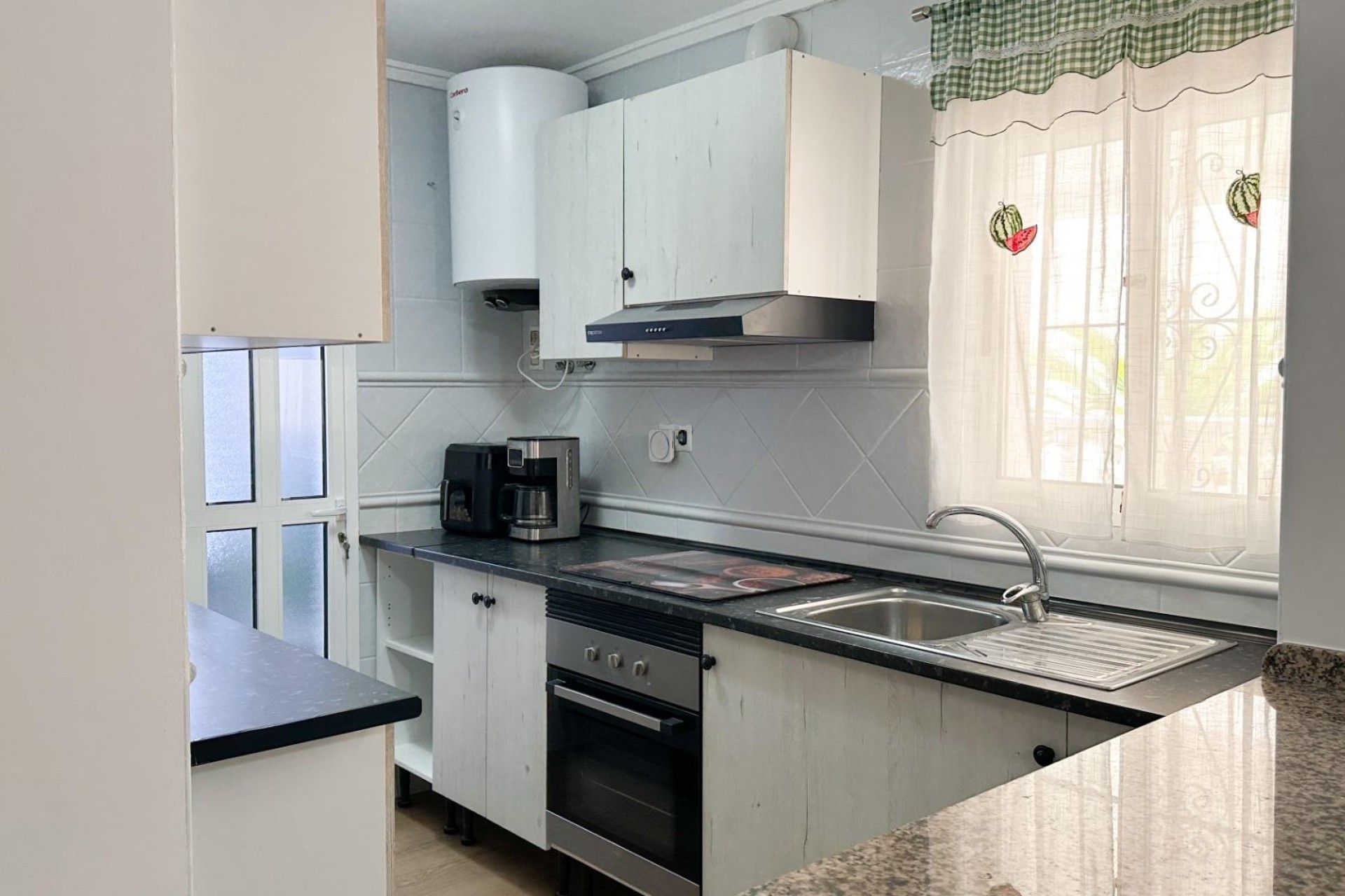 Resale - Apartment / Flat -
San Miguel de Salinas - Las filipinas