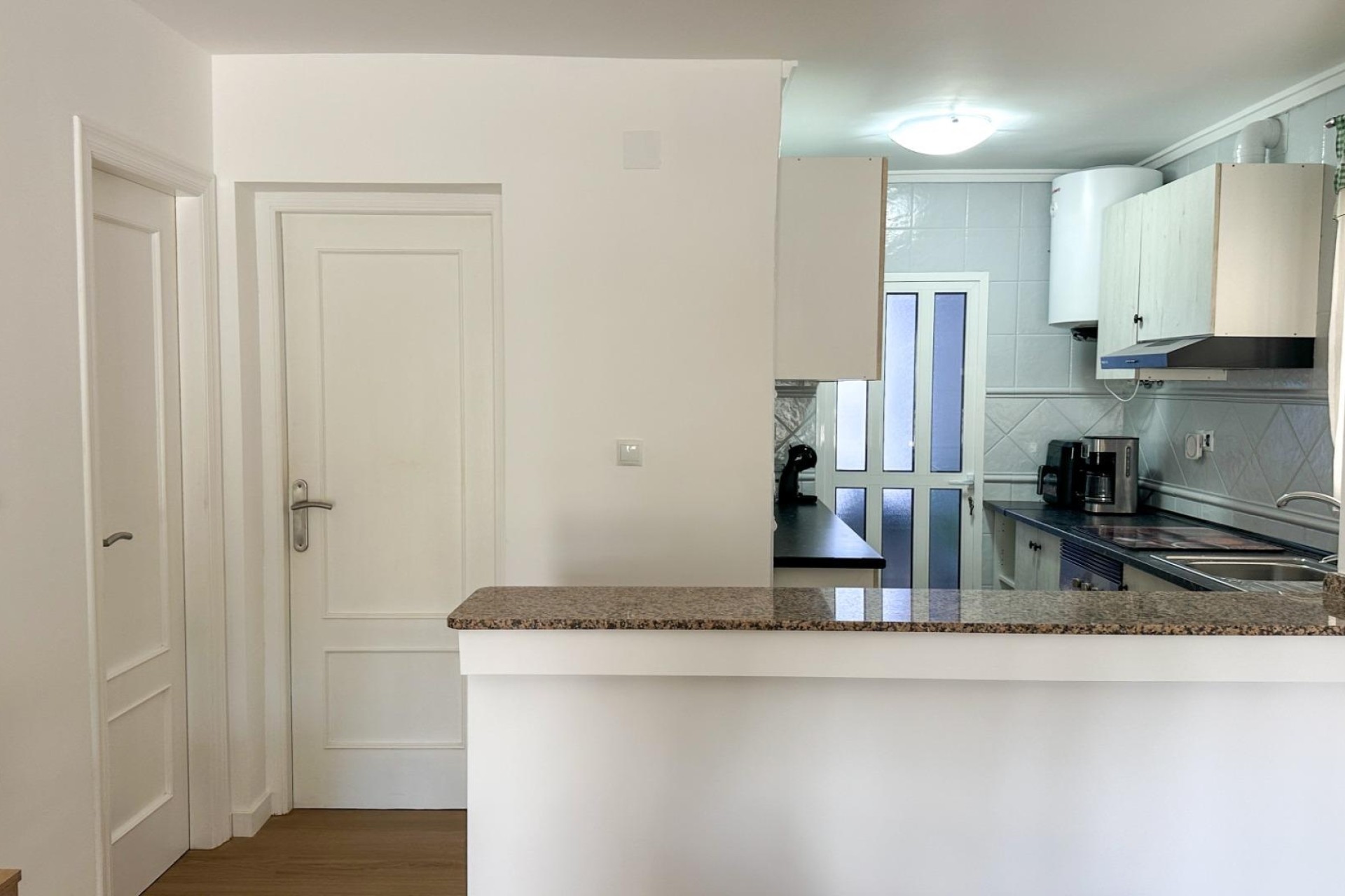 Resale - Apartment / Flat -
San Miguel de Salinas - Las filipinas