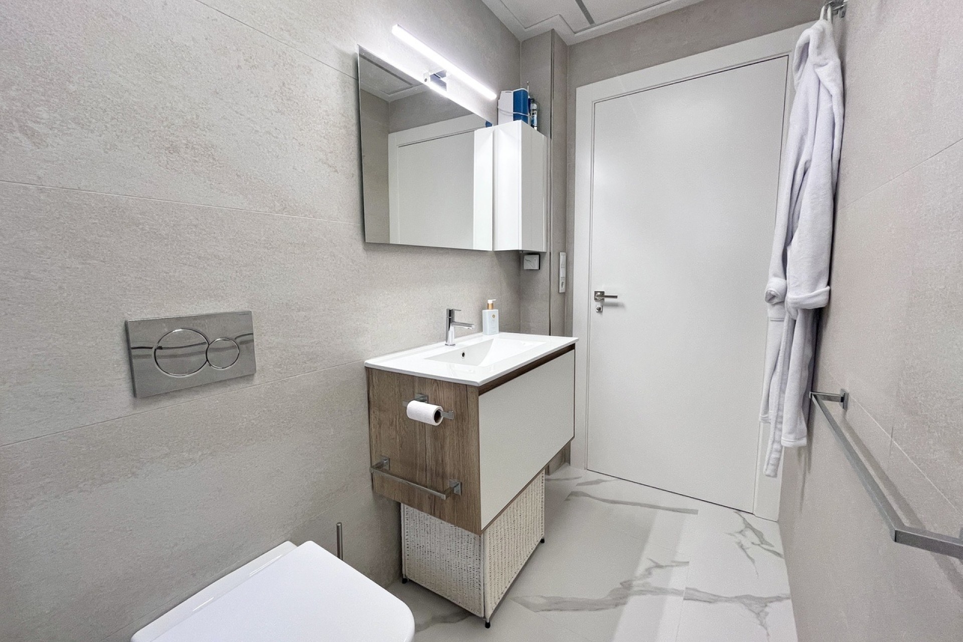 Resale - Apartment / Flat -
San Miguel de Salinas