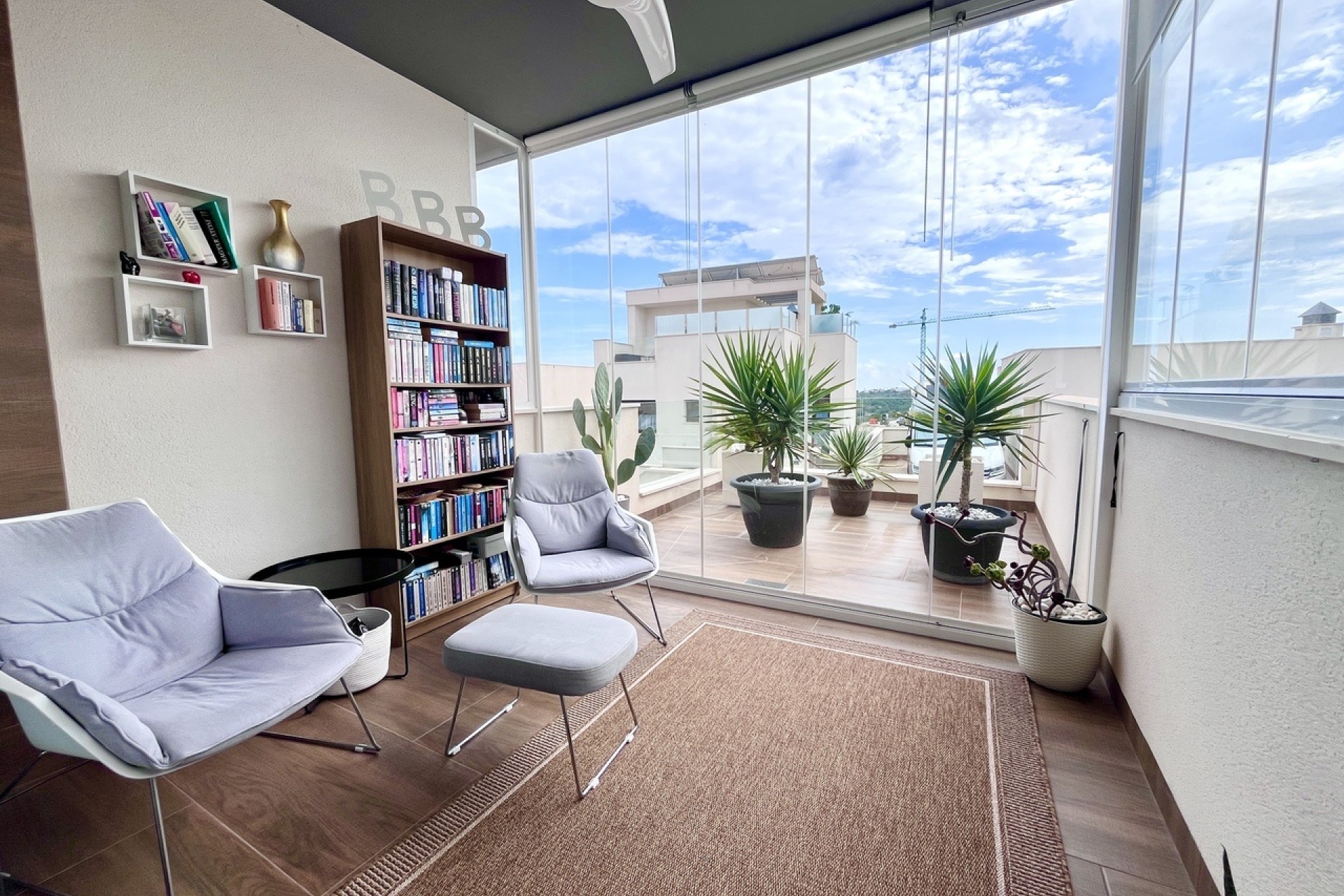 Resale - Apartment / Flat -
San Miguel de Salinas