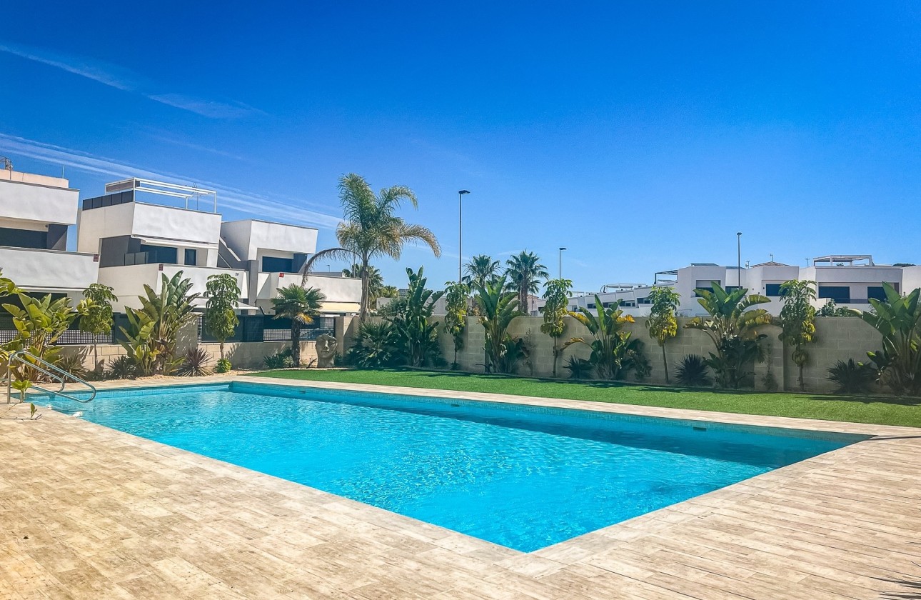 Resale - Apartment / Flat -
Santiago de la ribera - zona san blas