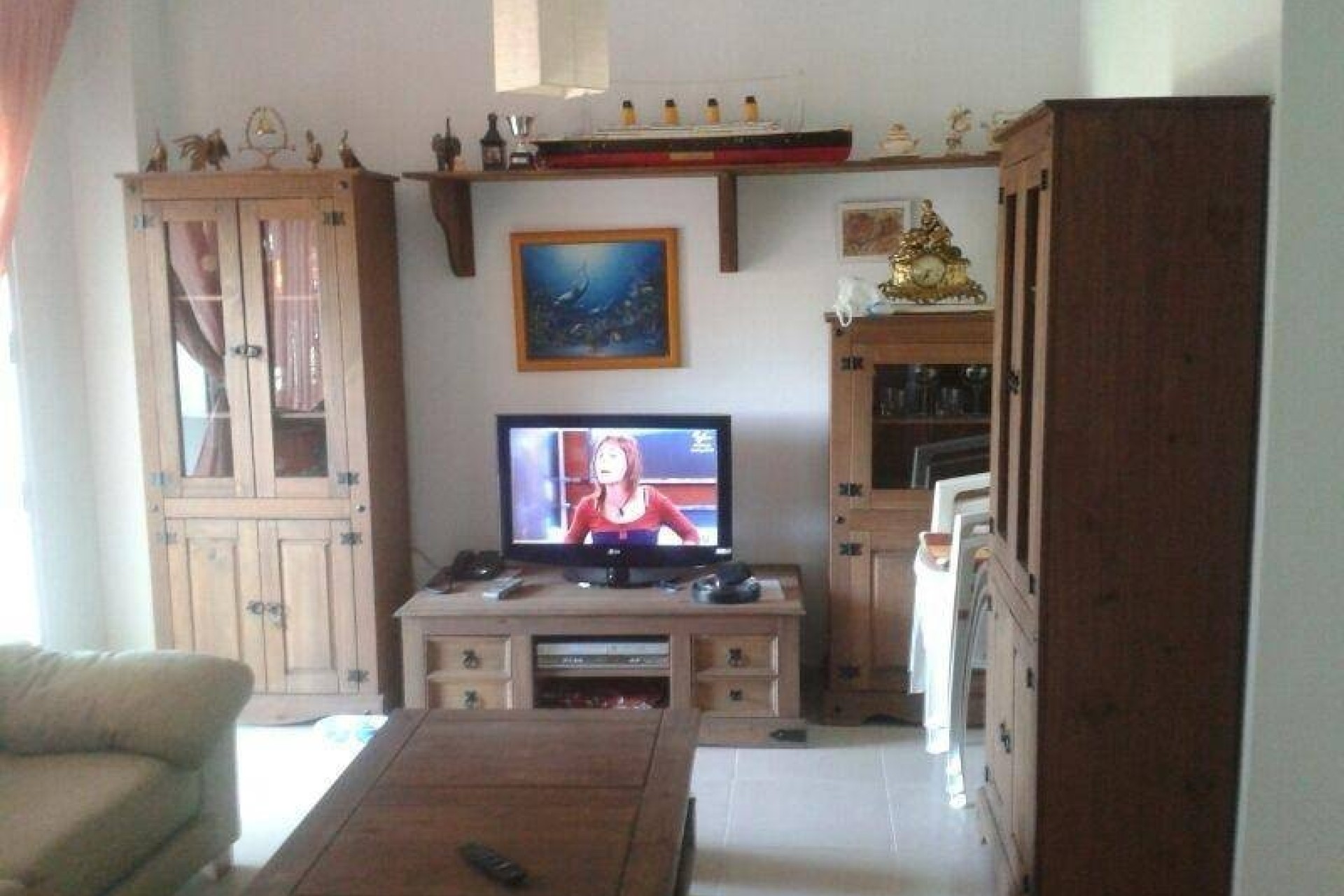 Resale - Apartment / Flat -
Sucina
