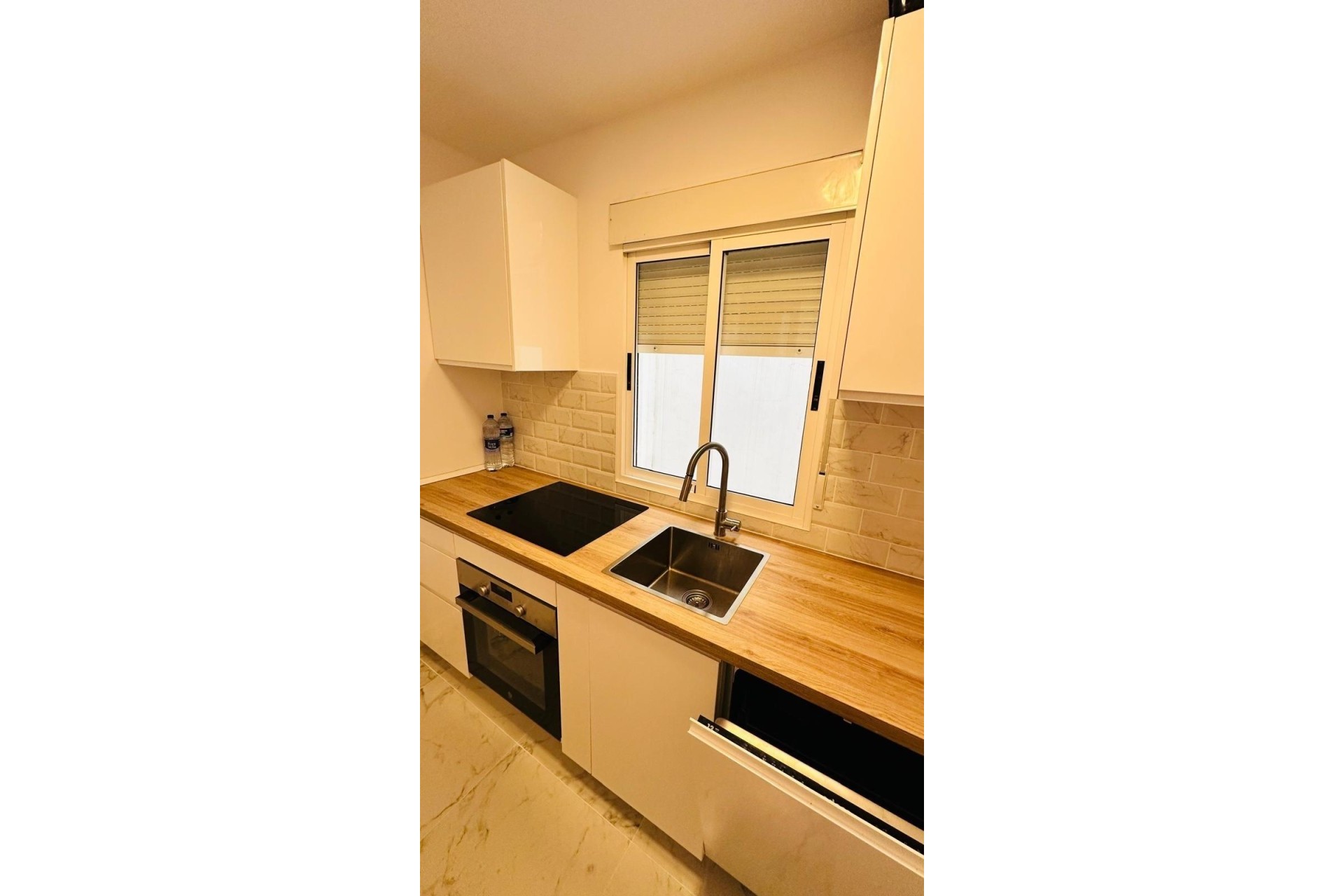 Resale - Apartment / Flat -
Torrevieja - Acequion