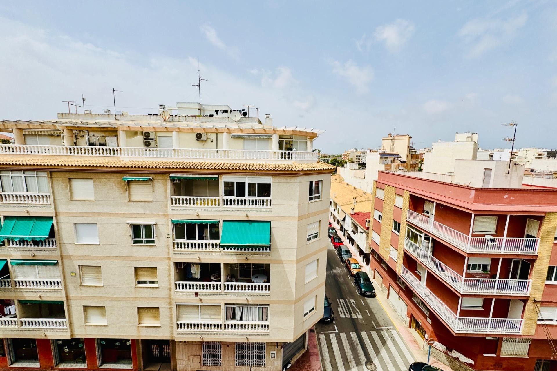 Resale - Apartment / Flat -
Torrevieja - Acequion