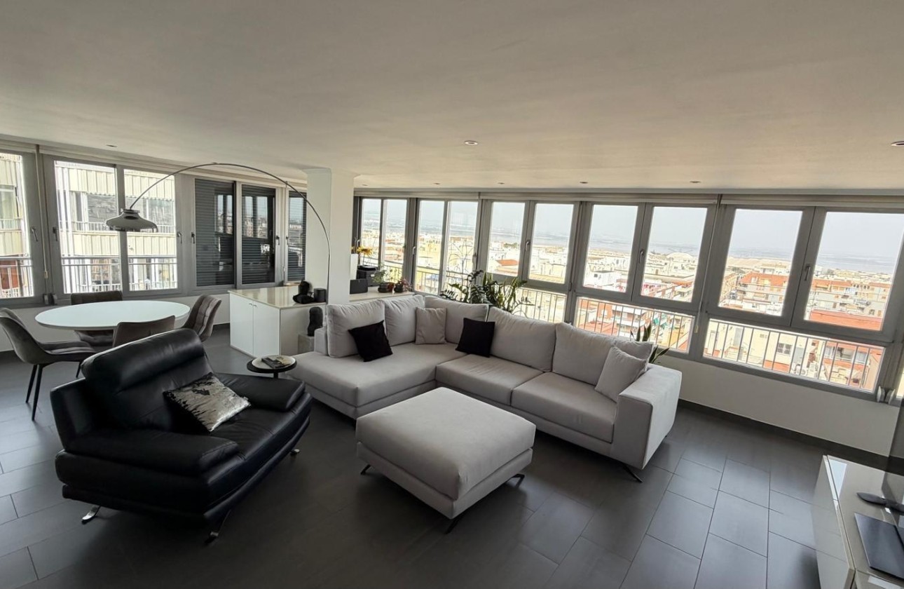 Resale - Apartment / Flat -
Torrevieja - Acequion