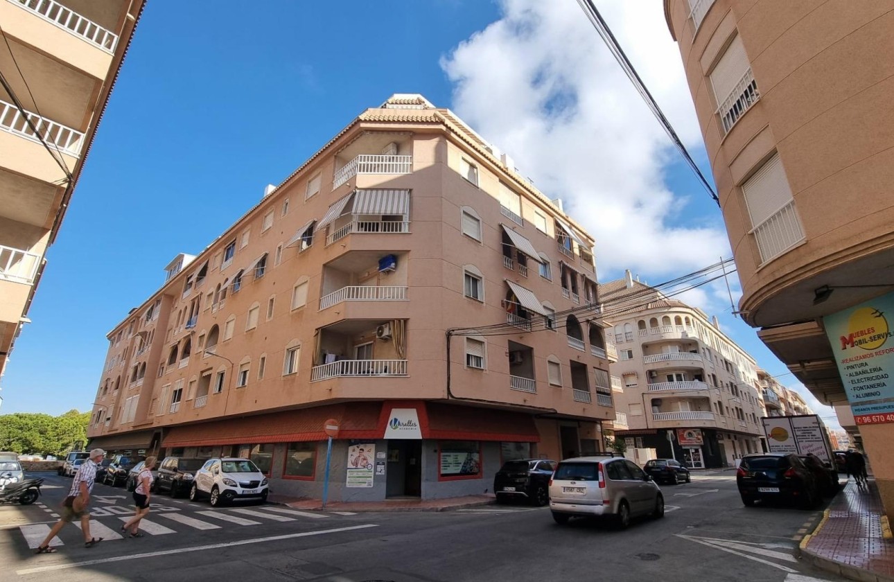 Resale - Apartment / Flat -
Torrevieja - Acequion