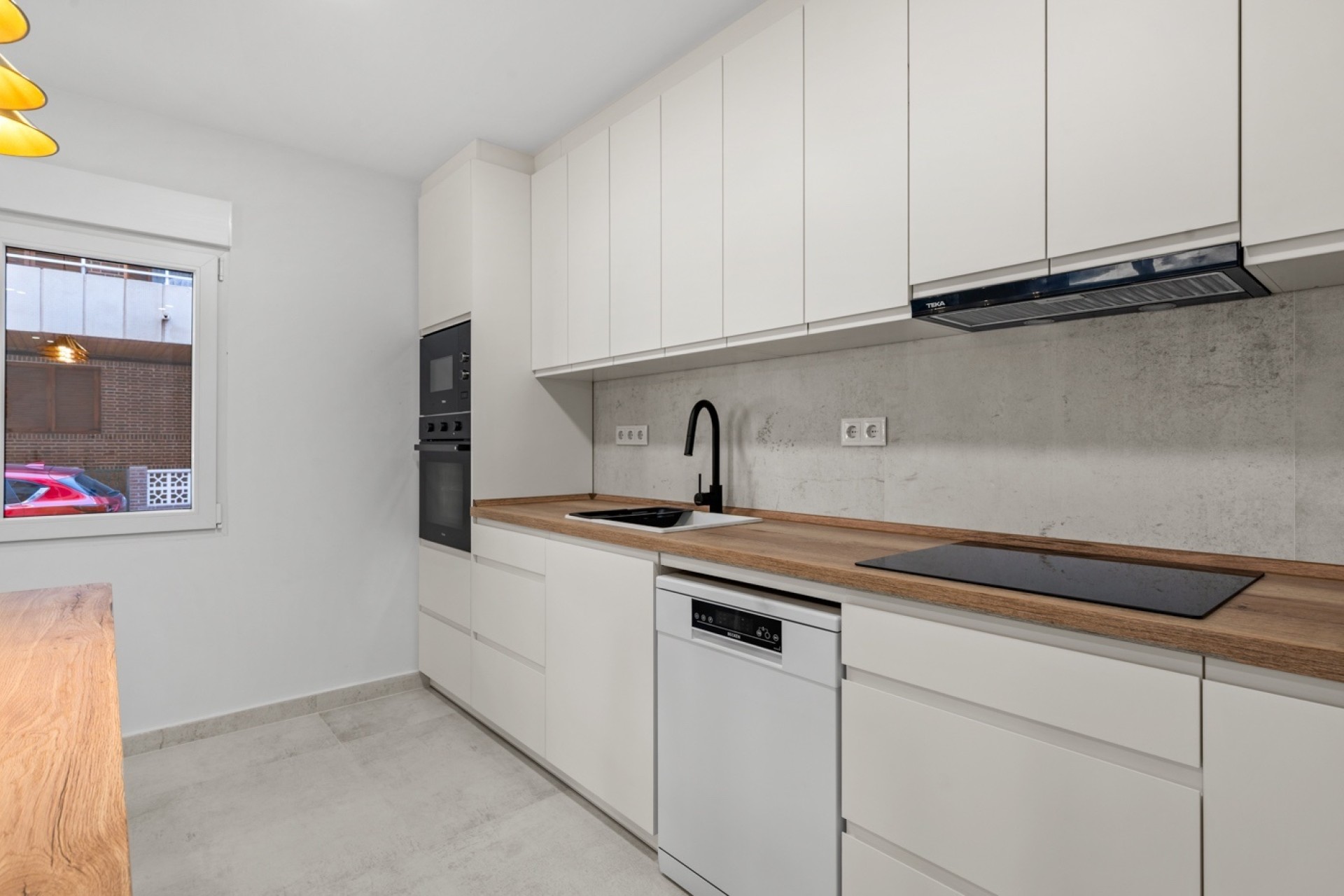 Resale - Apartment / Flat -
Torrevieja - Acequion