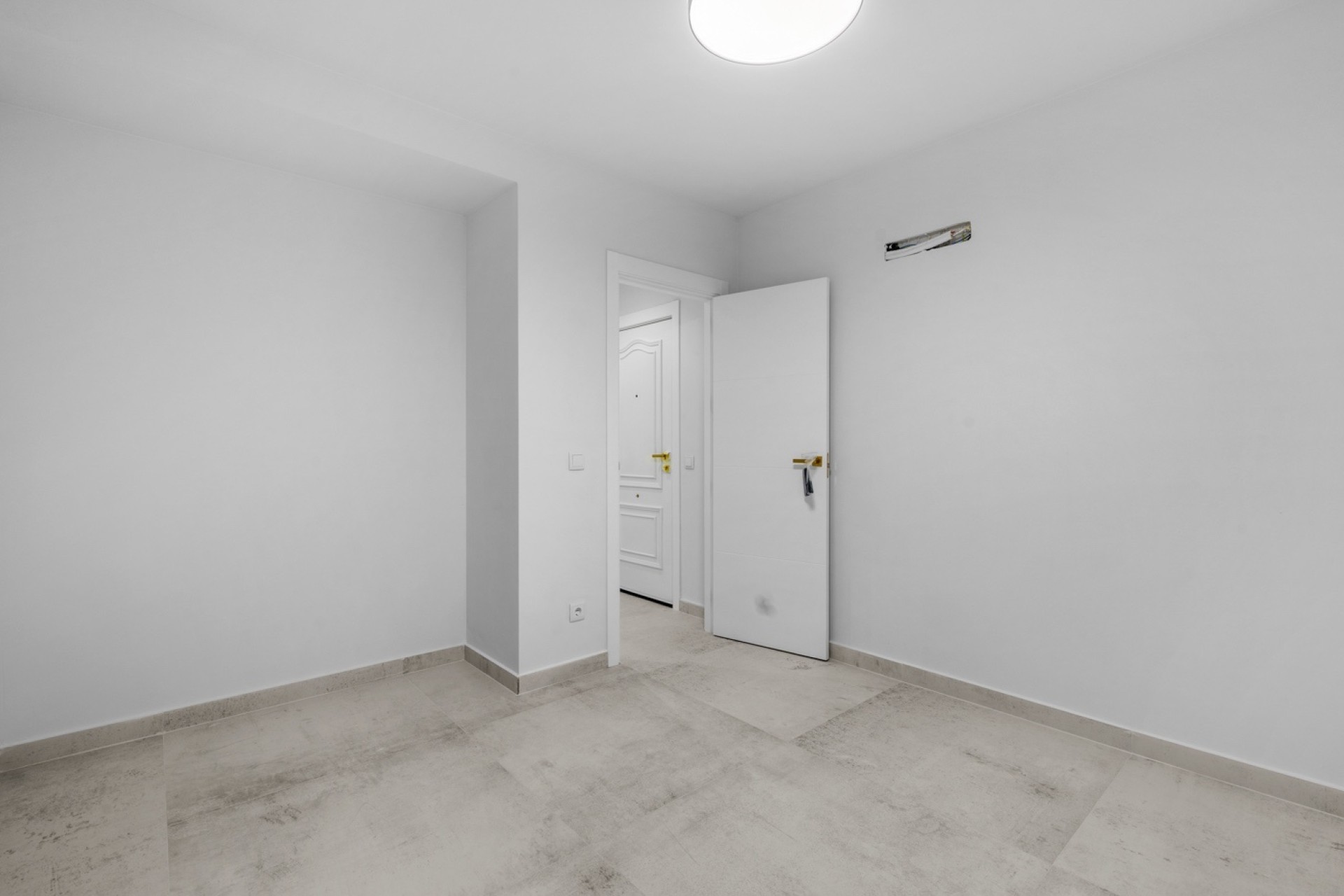 Resale - Apartment / Flat -
Torrevieja - Acequion