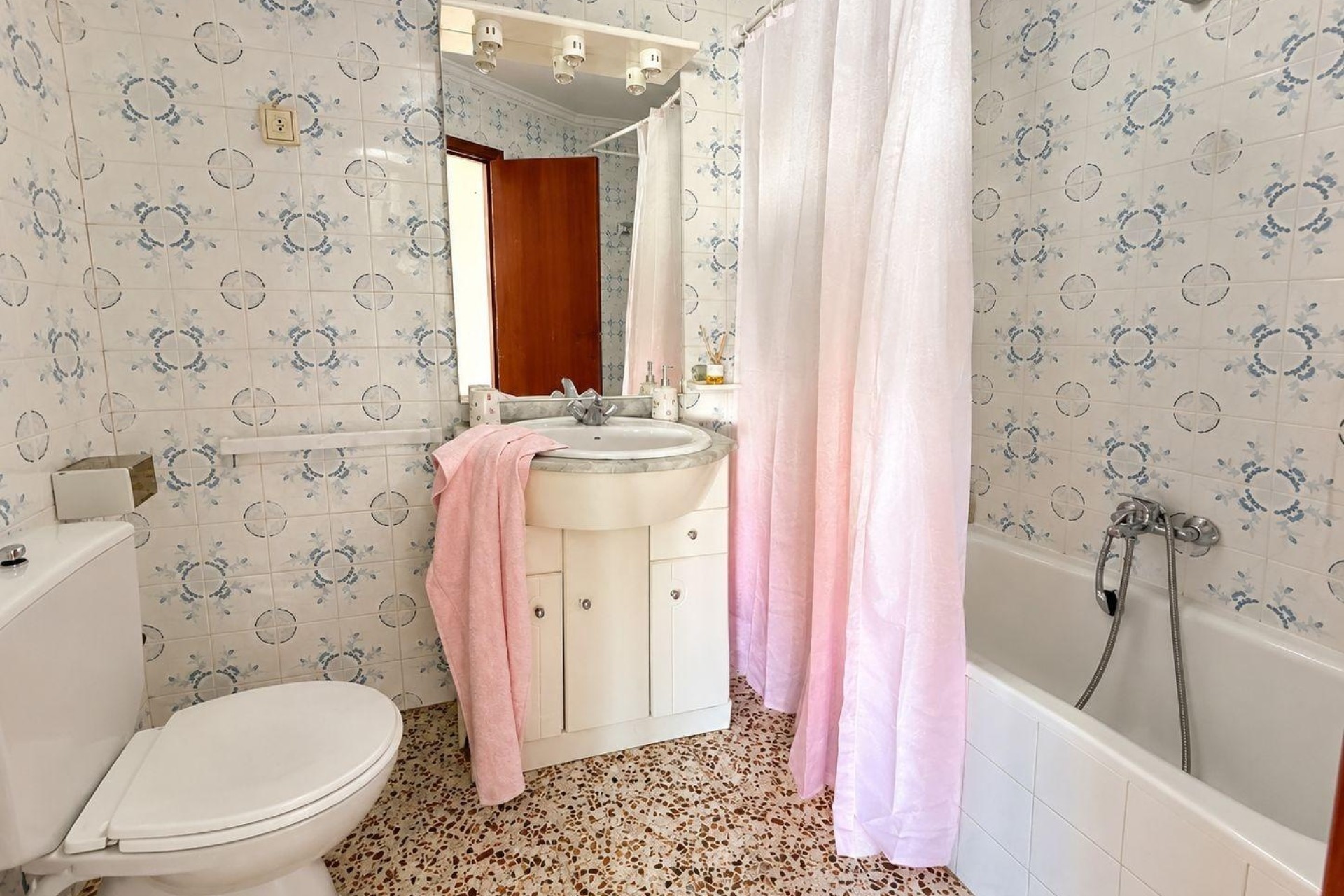 Resale - Apartment / Flat -
Torrevieja - Acequion