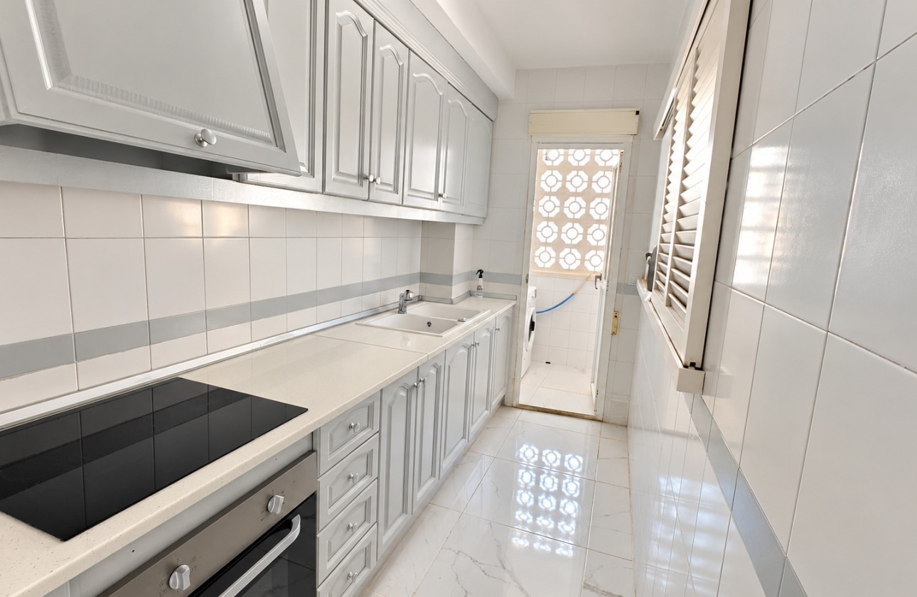 Resale - Apartment / Flat -
Torrevieja - Acequion