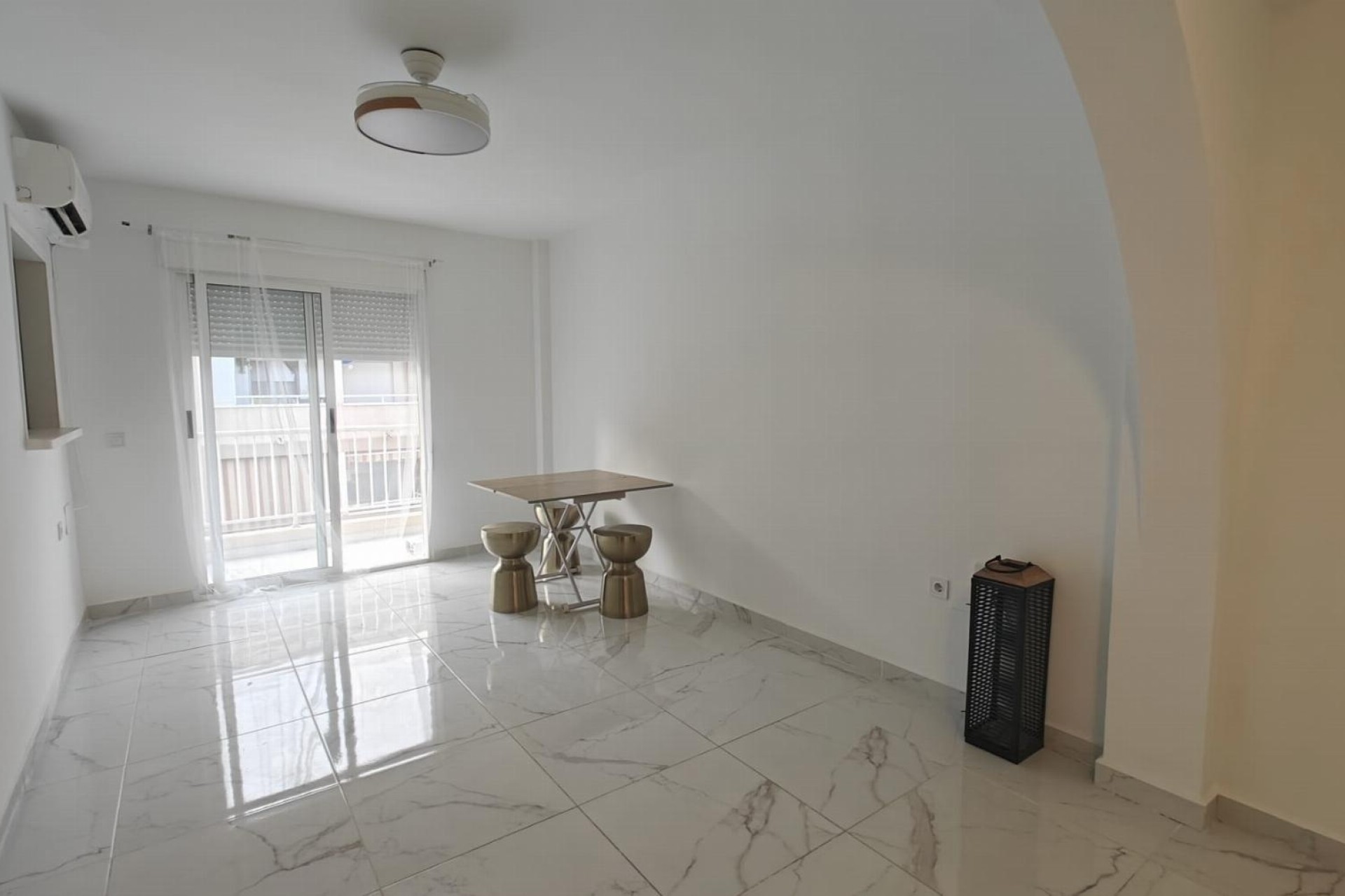 Resale - Apartment / Flat -
Torrevieja - Acequion
