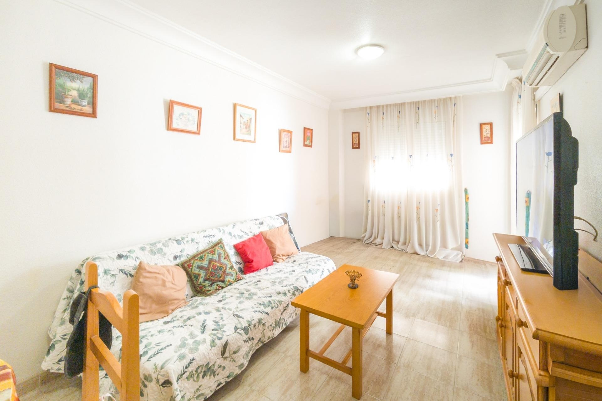Resale - Apartment / Flat -
Torrevieja - Acequion