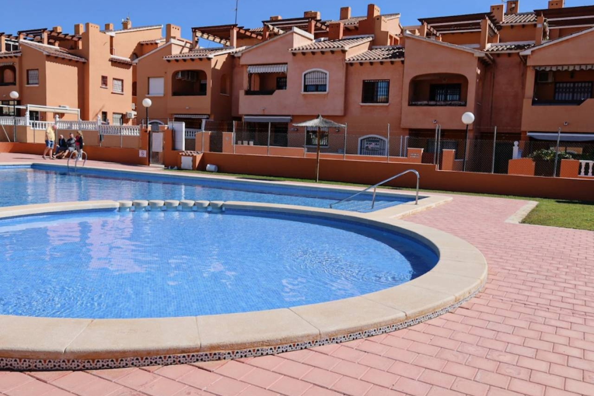 Resale - Apartment / Flat -
Torrevieja - Aguas Nuevas